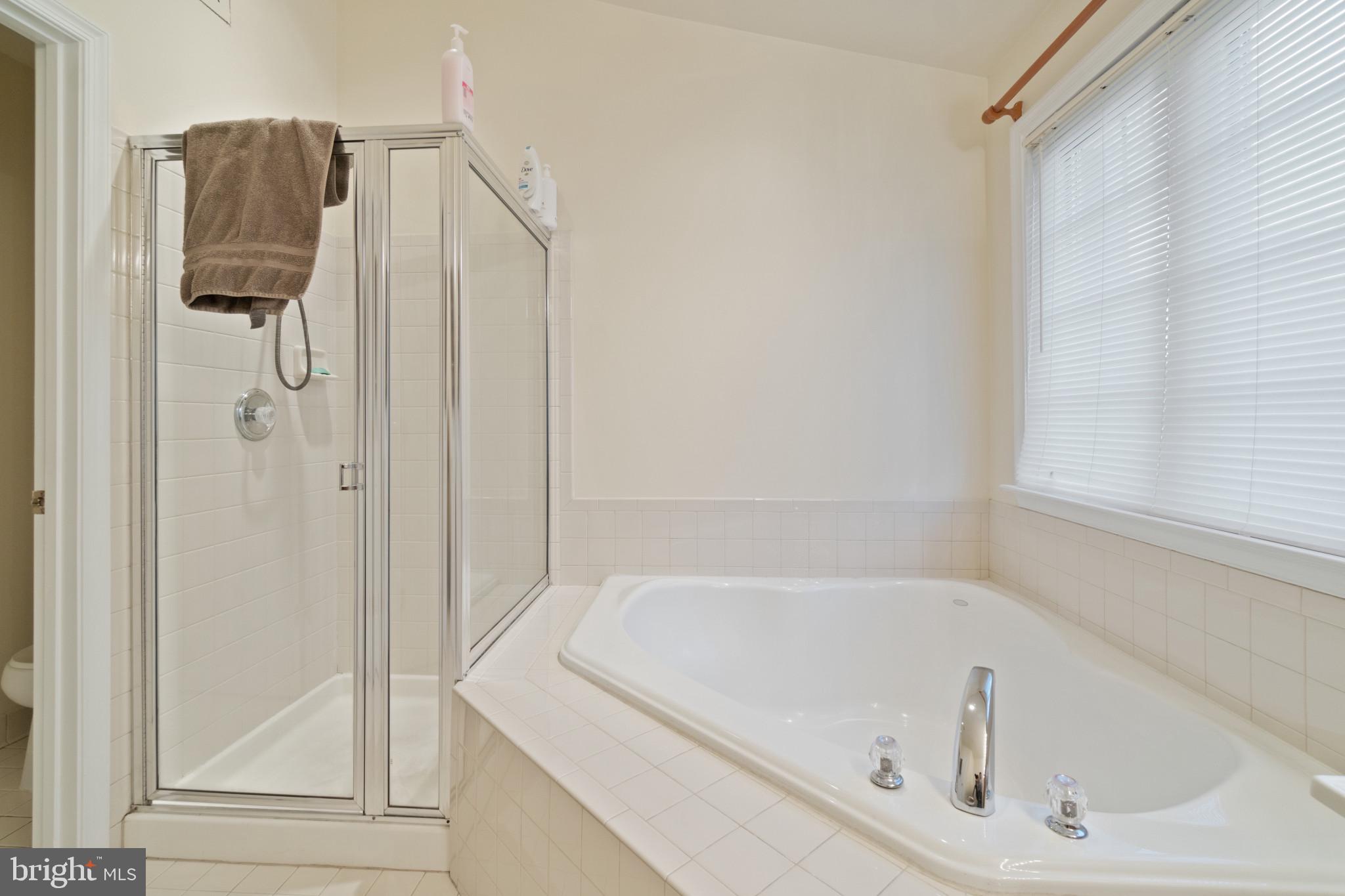 CHERRYTREE PARK - Residential