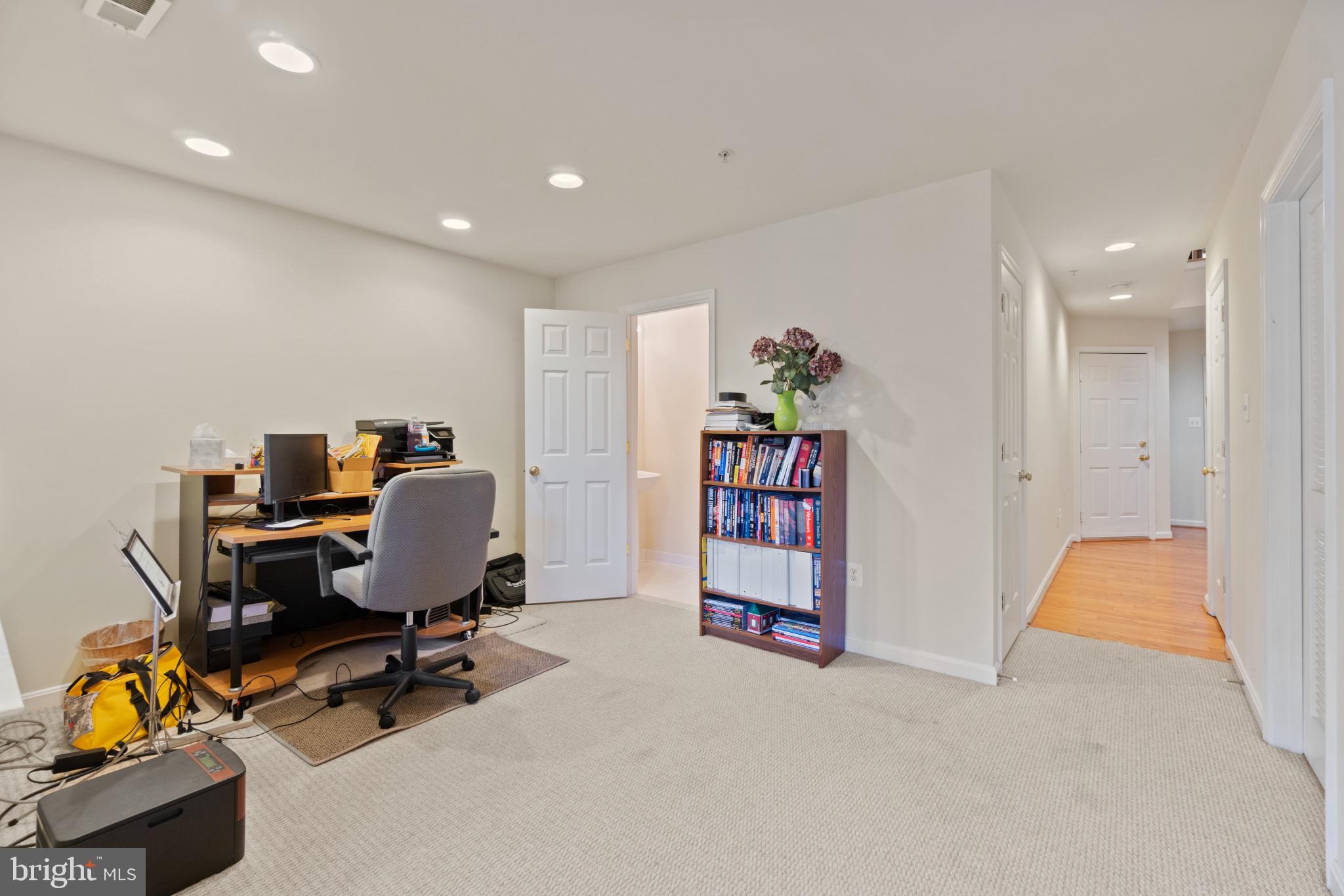 CHERRYTREE PARK - Residential