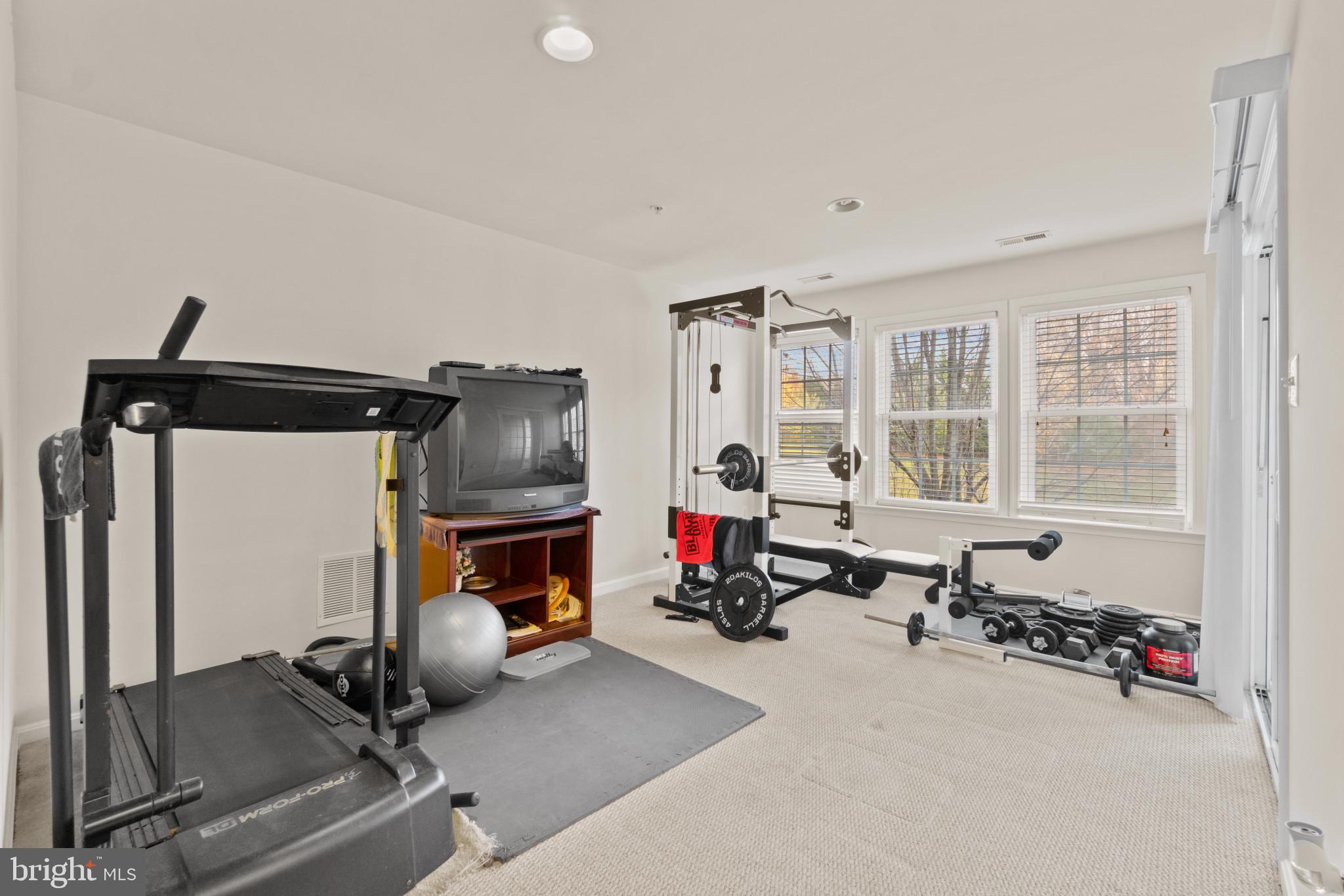 CHERRYTREE PARK - Residential