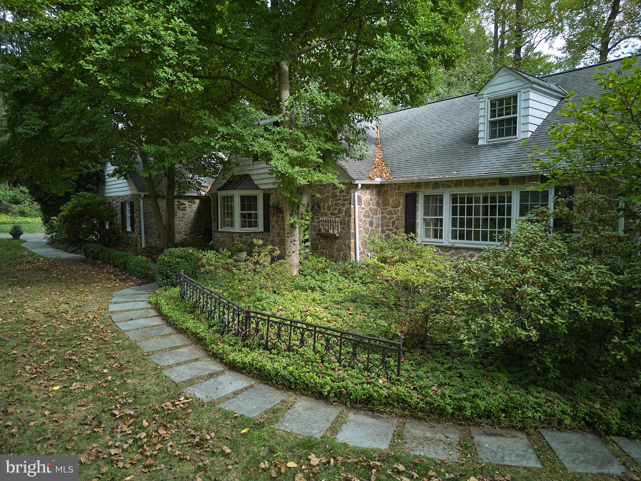 BRYN MAWR - Residential