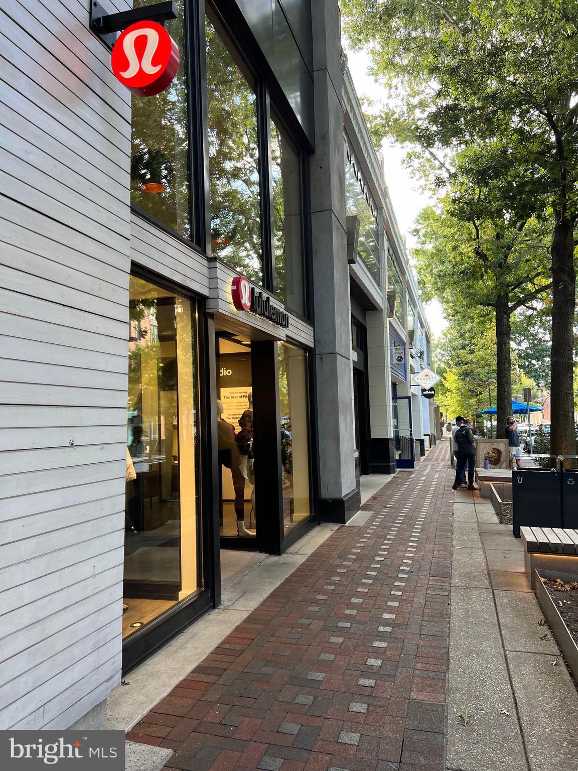 KENWOOD FOREST - Residential