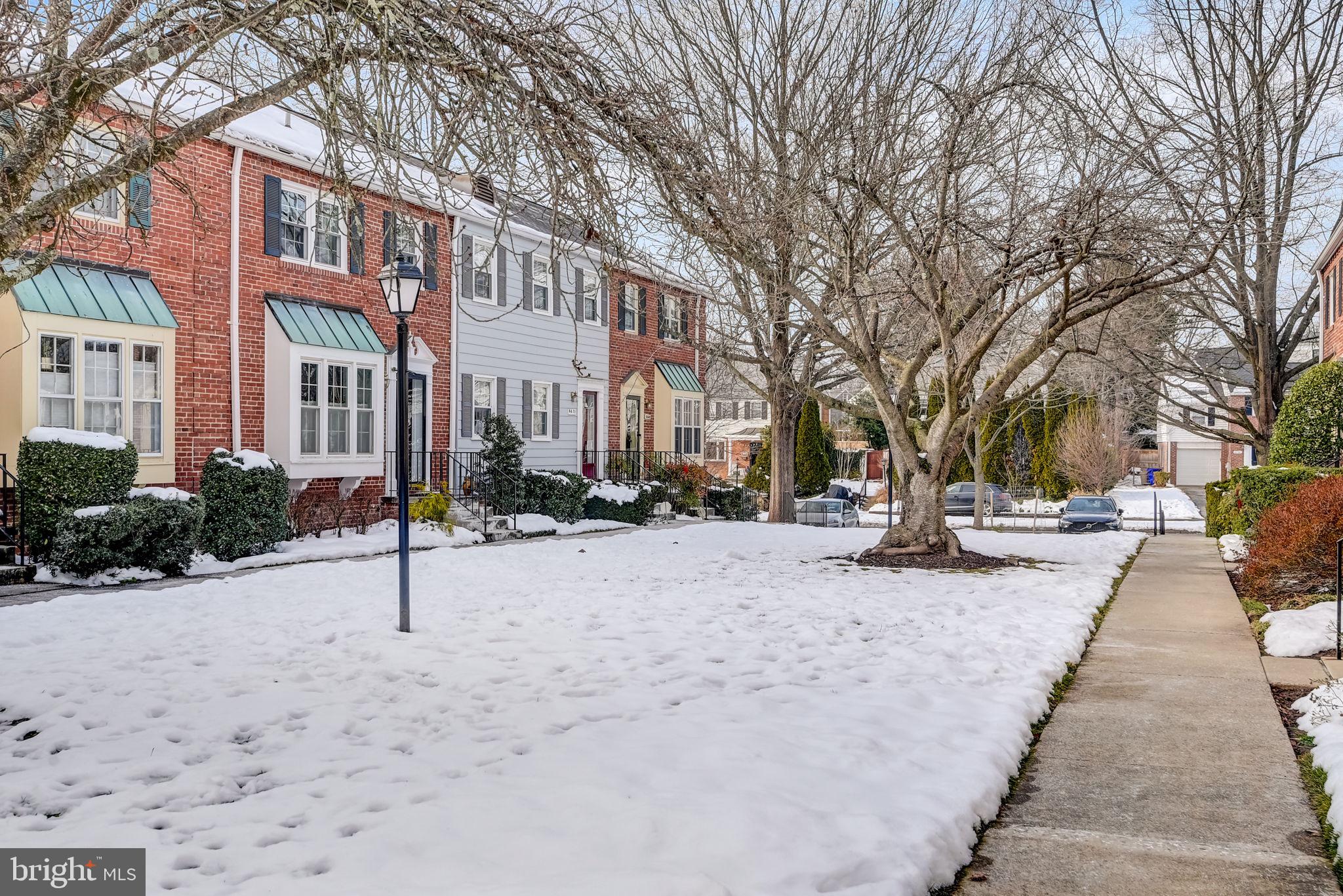 KENWOOD FOREST - Residential