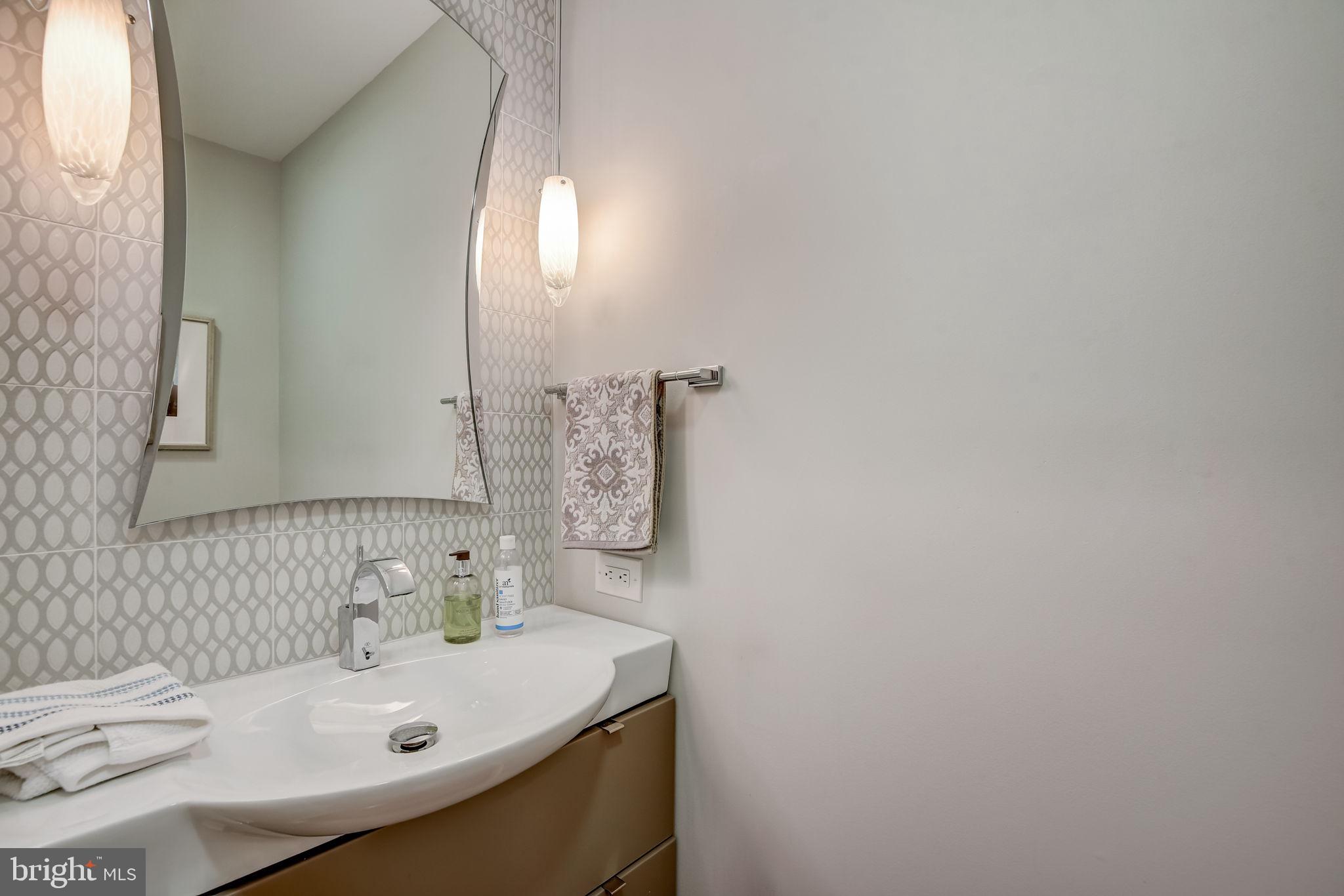 KENWOOD FOREST - Residential