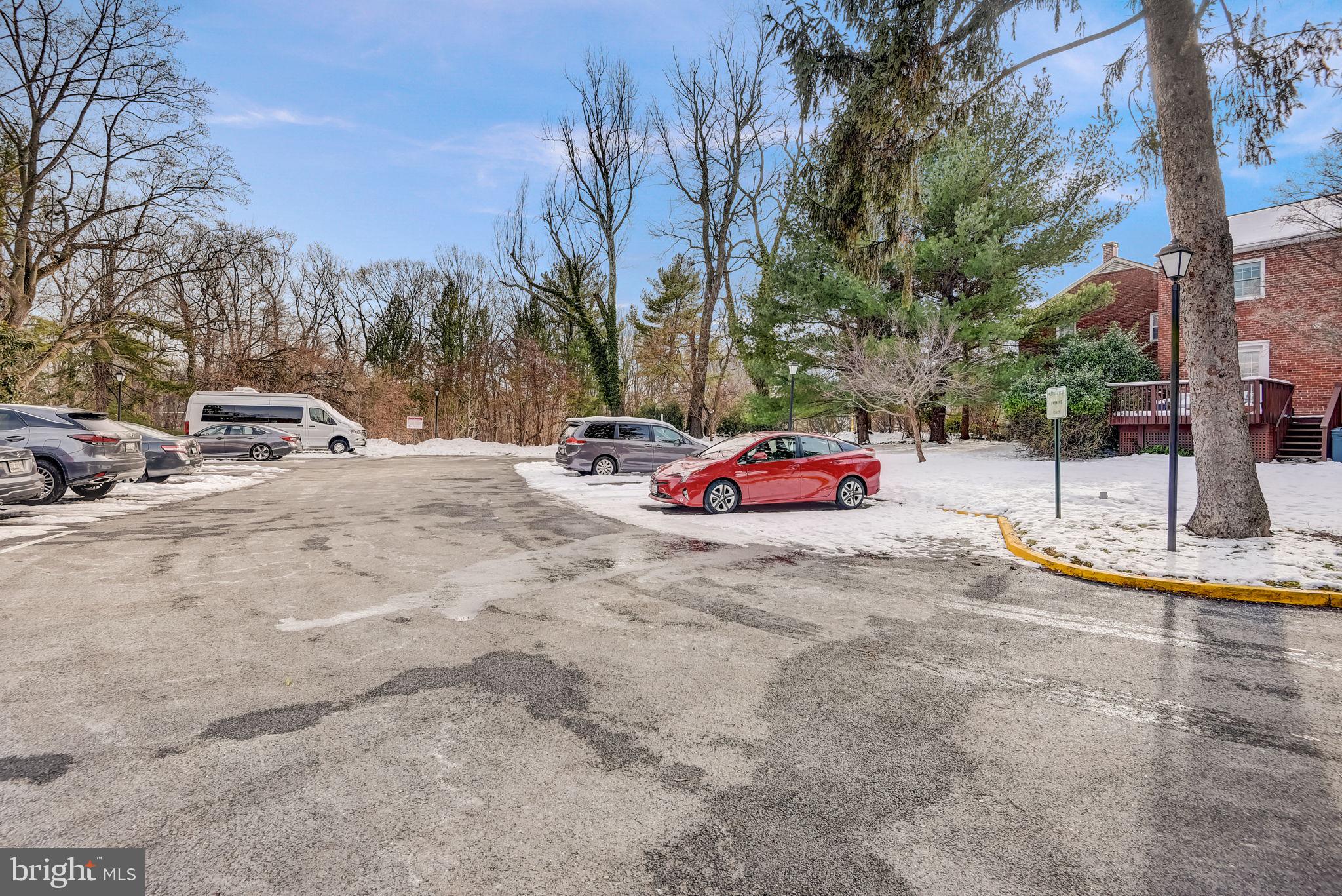 KENWOOD FOREST - Residential