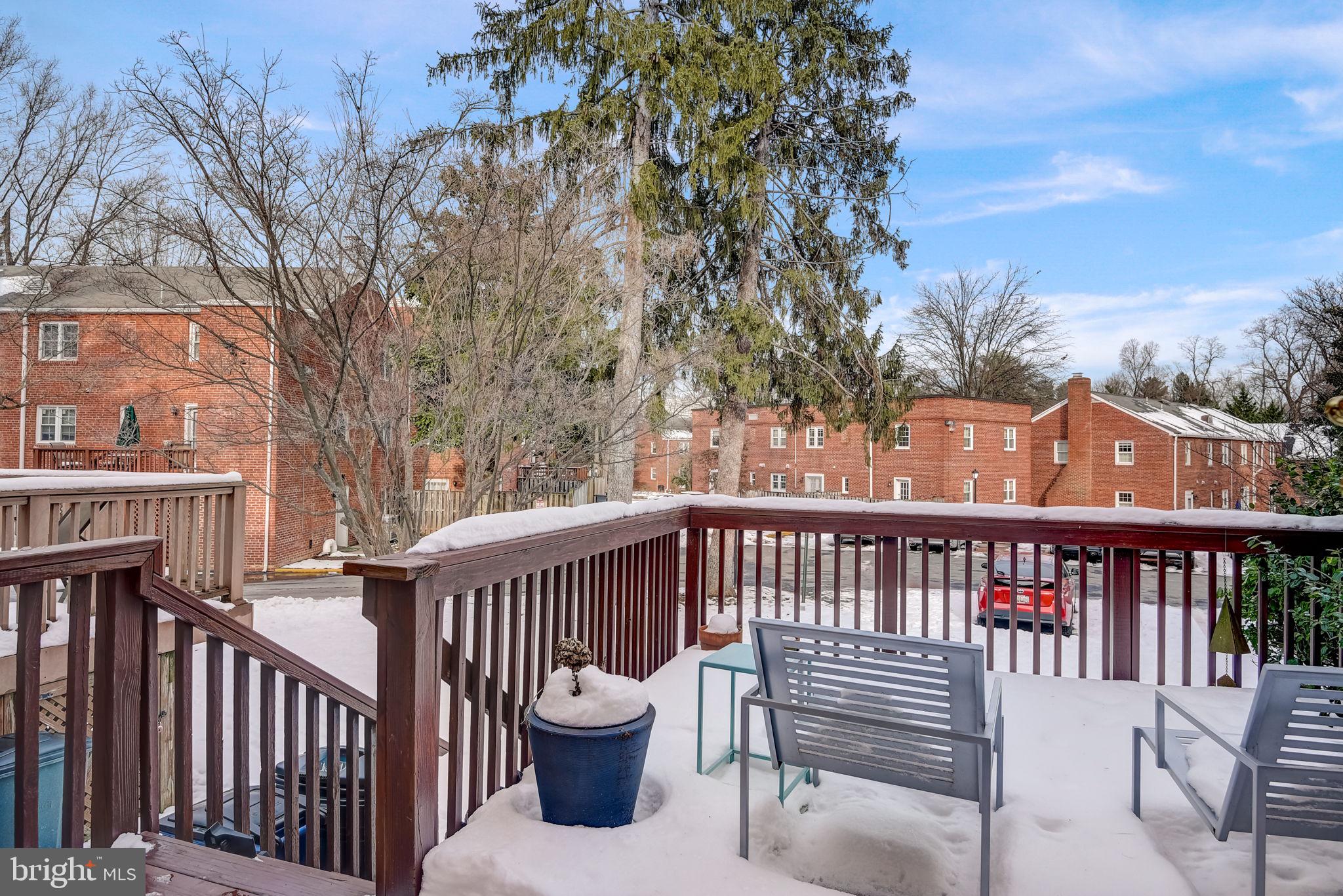 KENWOOD FOREST - Residential