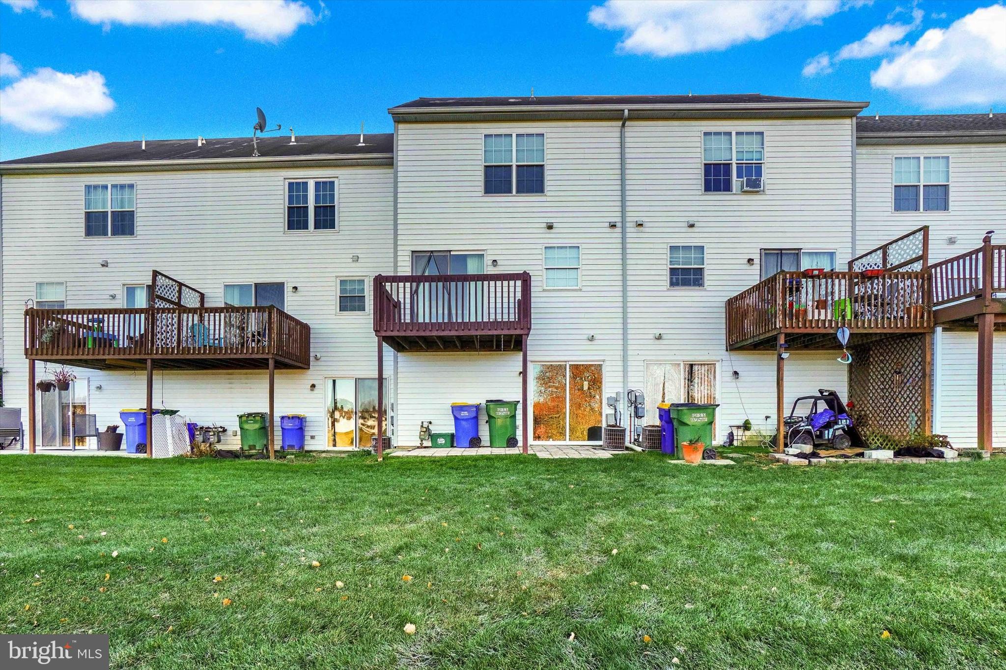 HEARTHRIDGE/WOODMONT - Residential