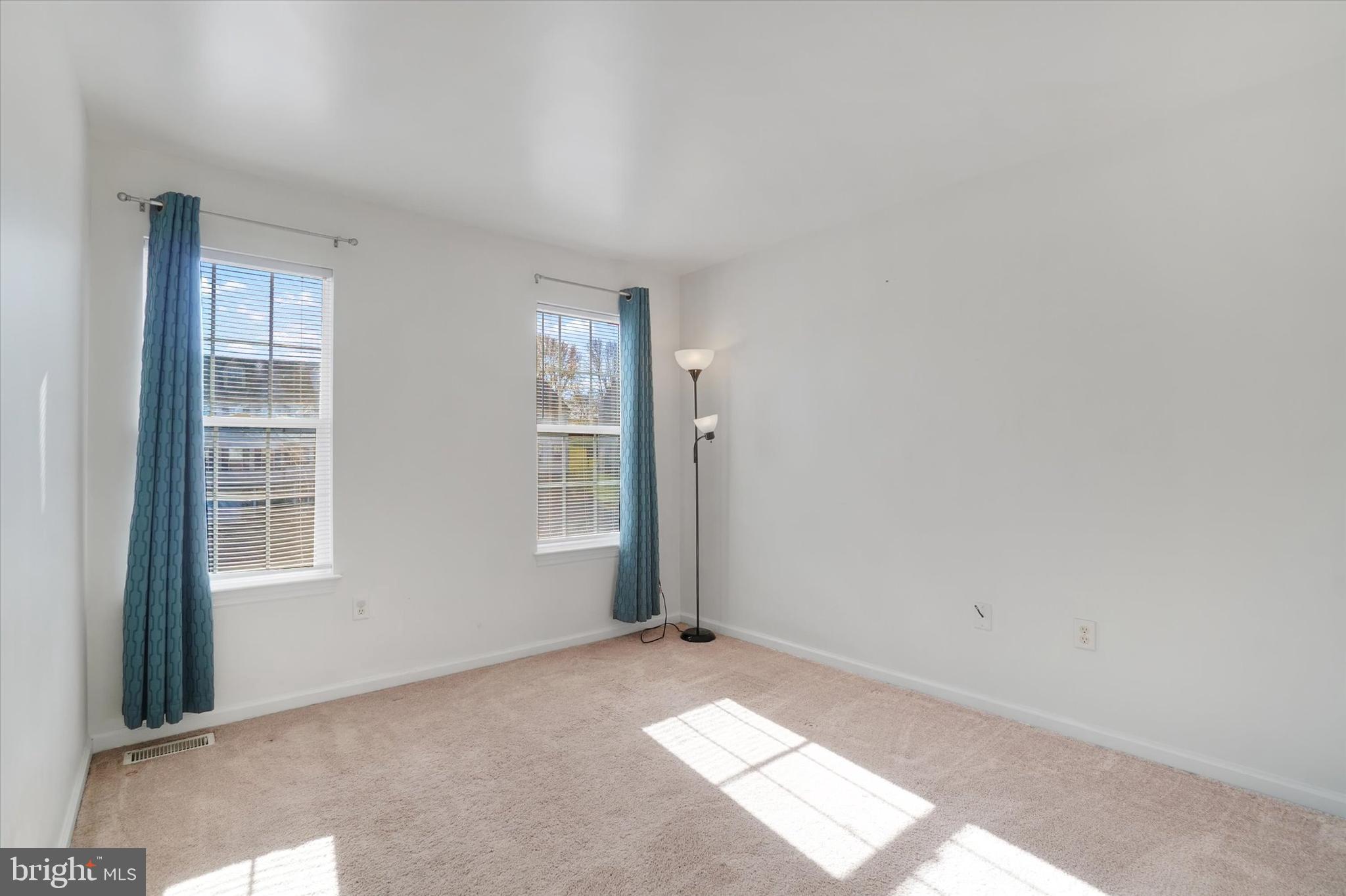 HEARTHRIDGE/WOODMONT - Residential