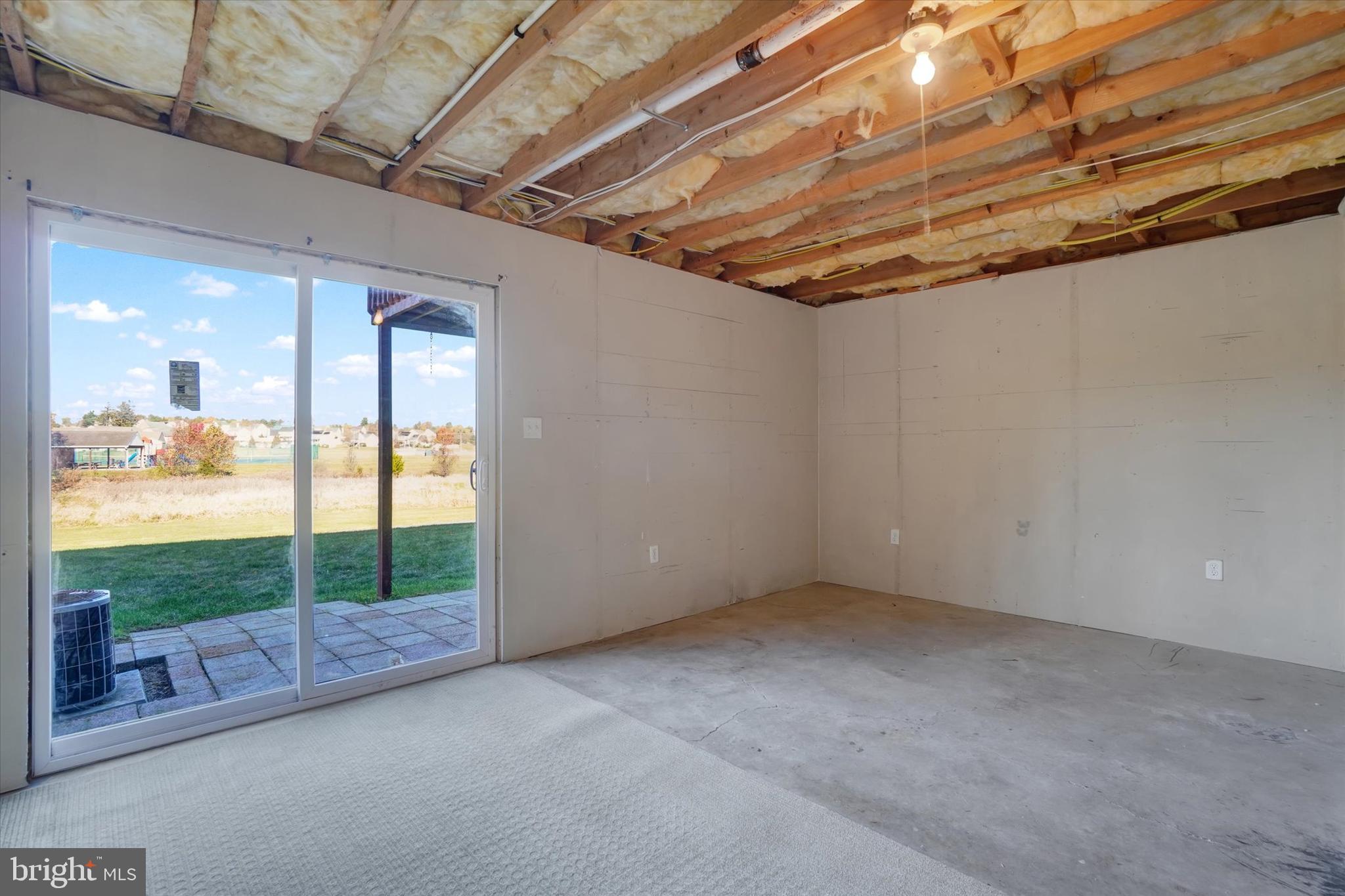 HEARTHRIDGE/WOODMONT - Residential