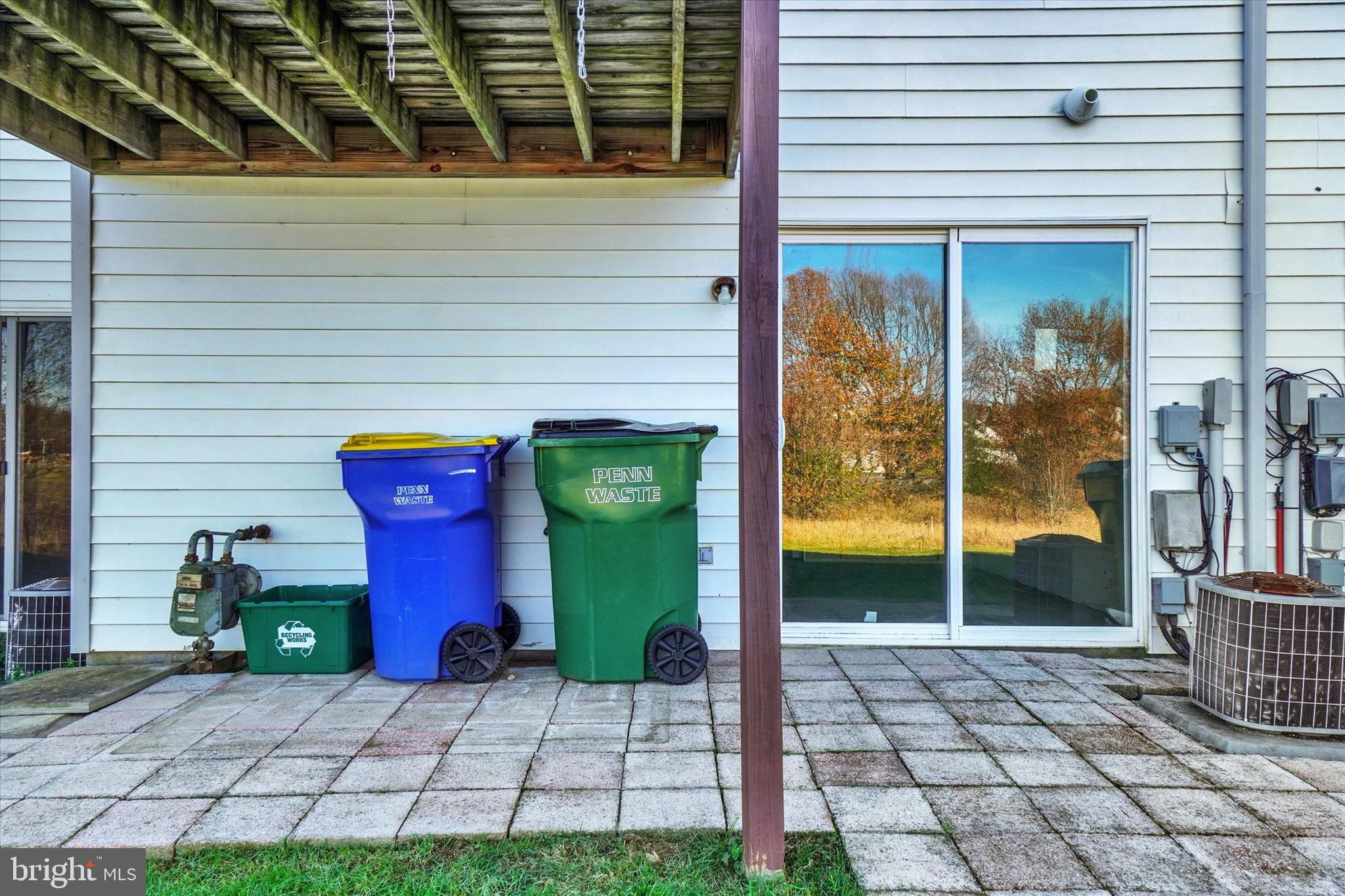 HEARTHRIDGE/WOODMONT - Residential