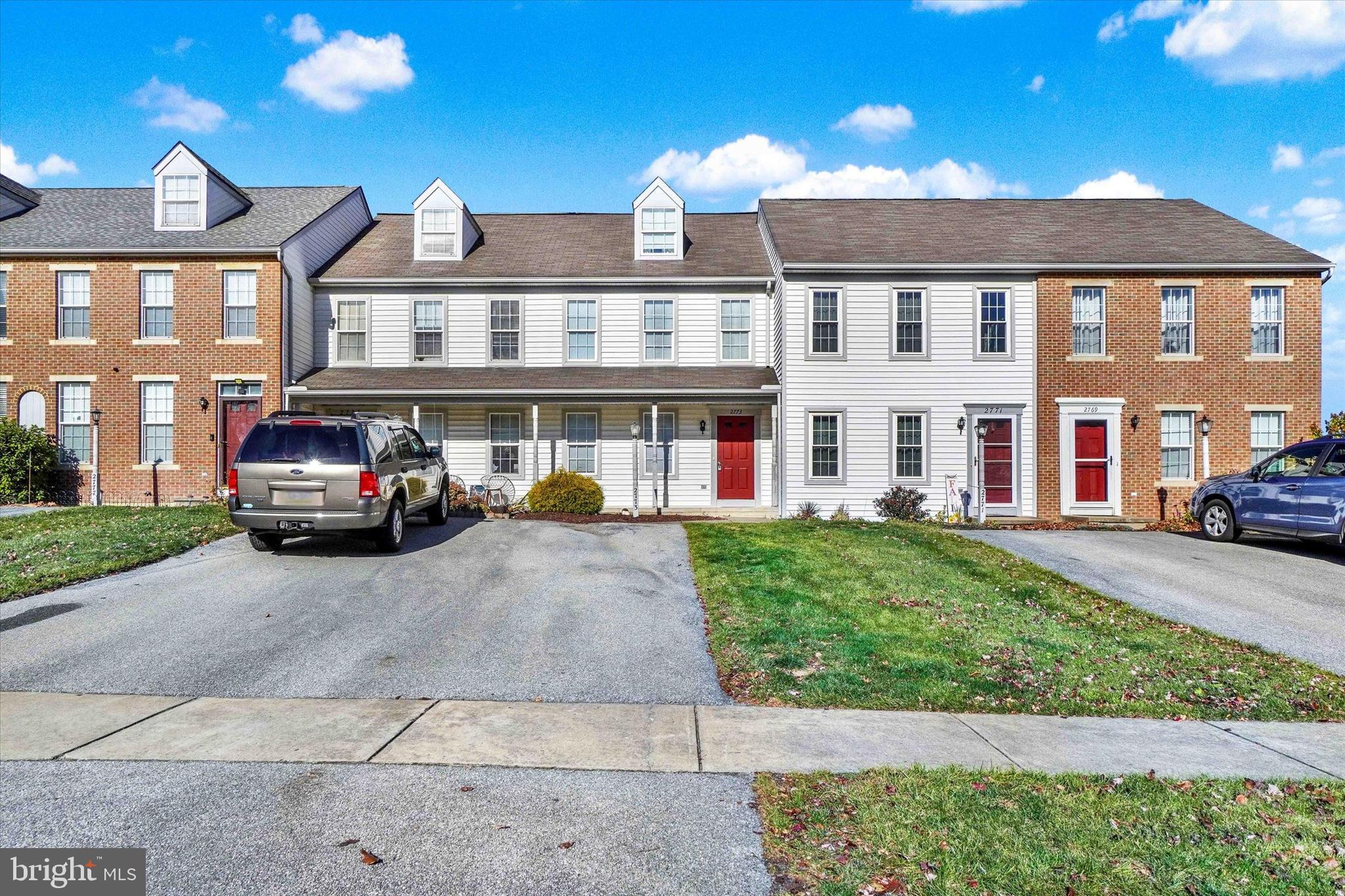 HEARTHRIDGE/WOODMONT - Residential