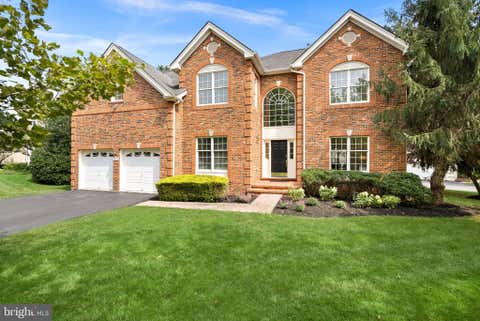 Photo of 20230 Kentucky Oaks Court, ASHBURN, VA 20147 (MLS # VALO2132754)