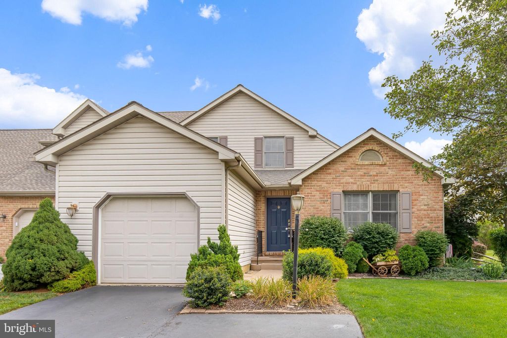 Photo of 2749 COBBLESTONE LN, LANCASTER, PA 17601 (MLS # PALA2038760)