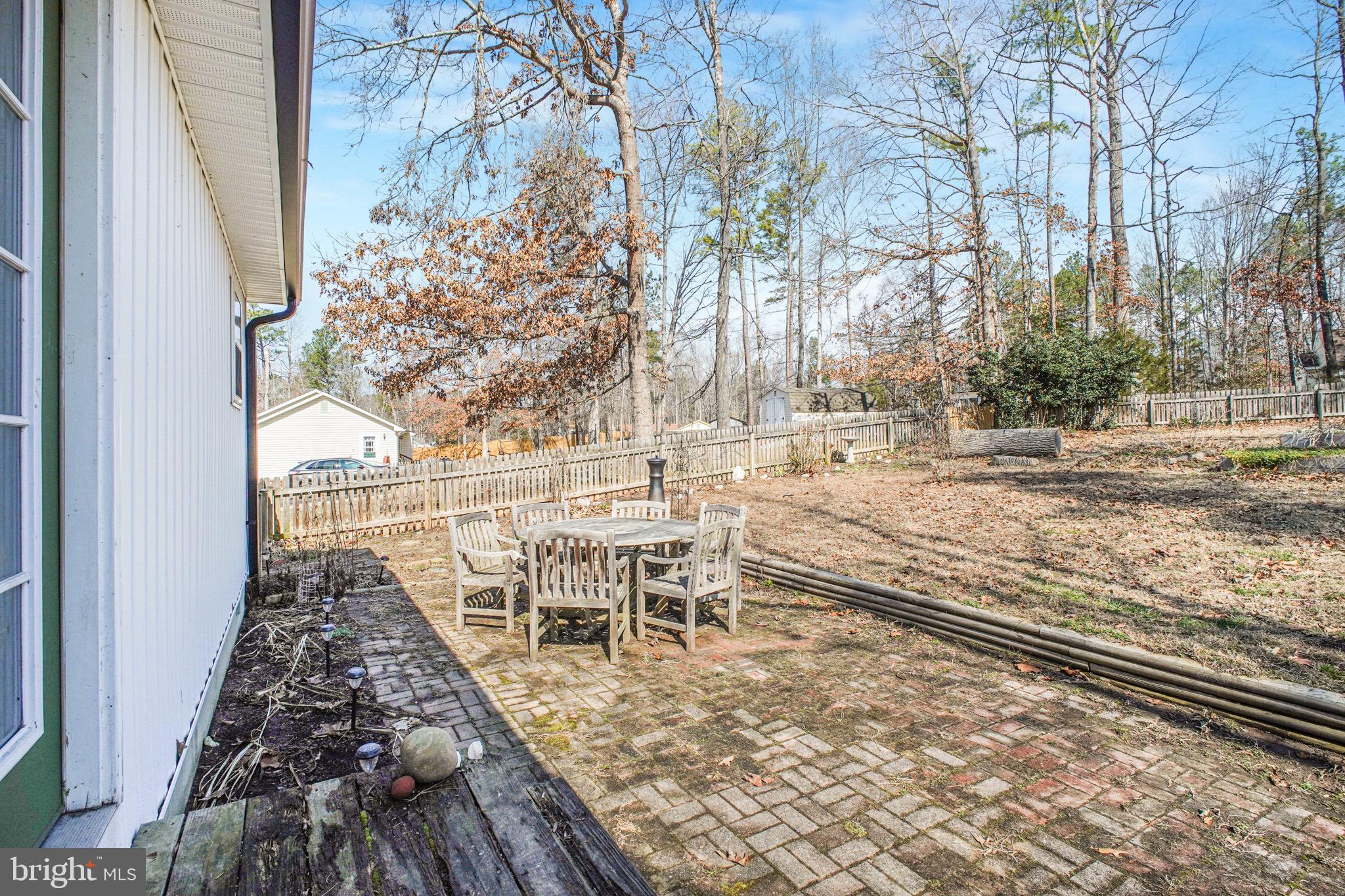 LAKE CAROLINE - Residential