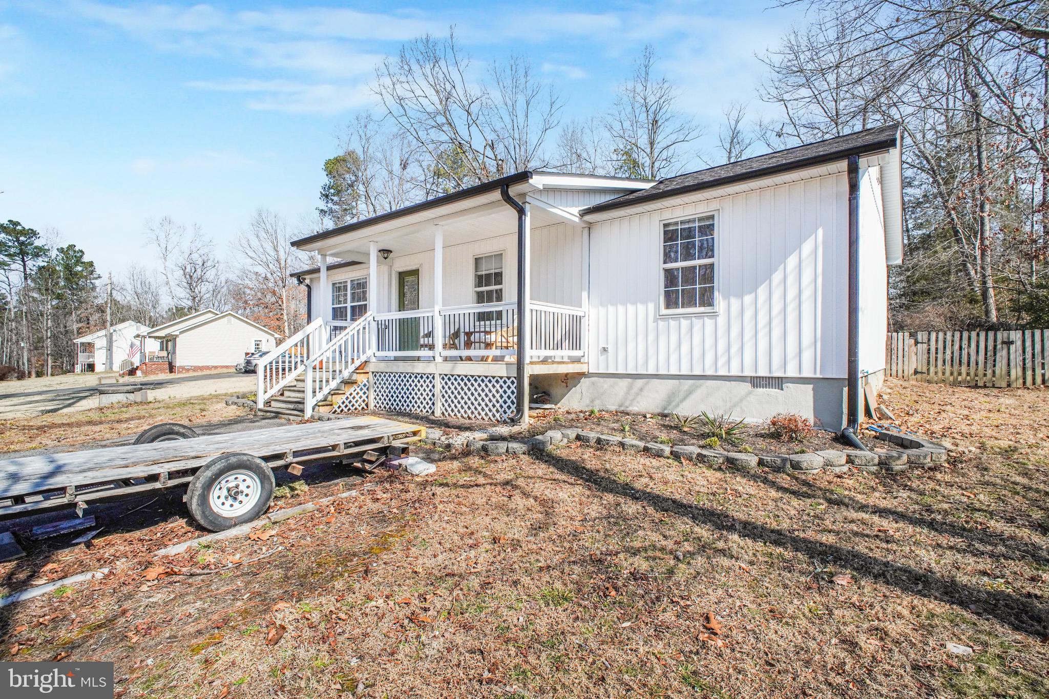 LAKE CAROLINE - Residential