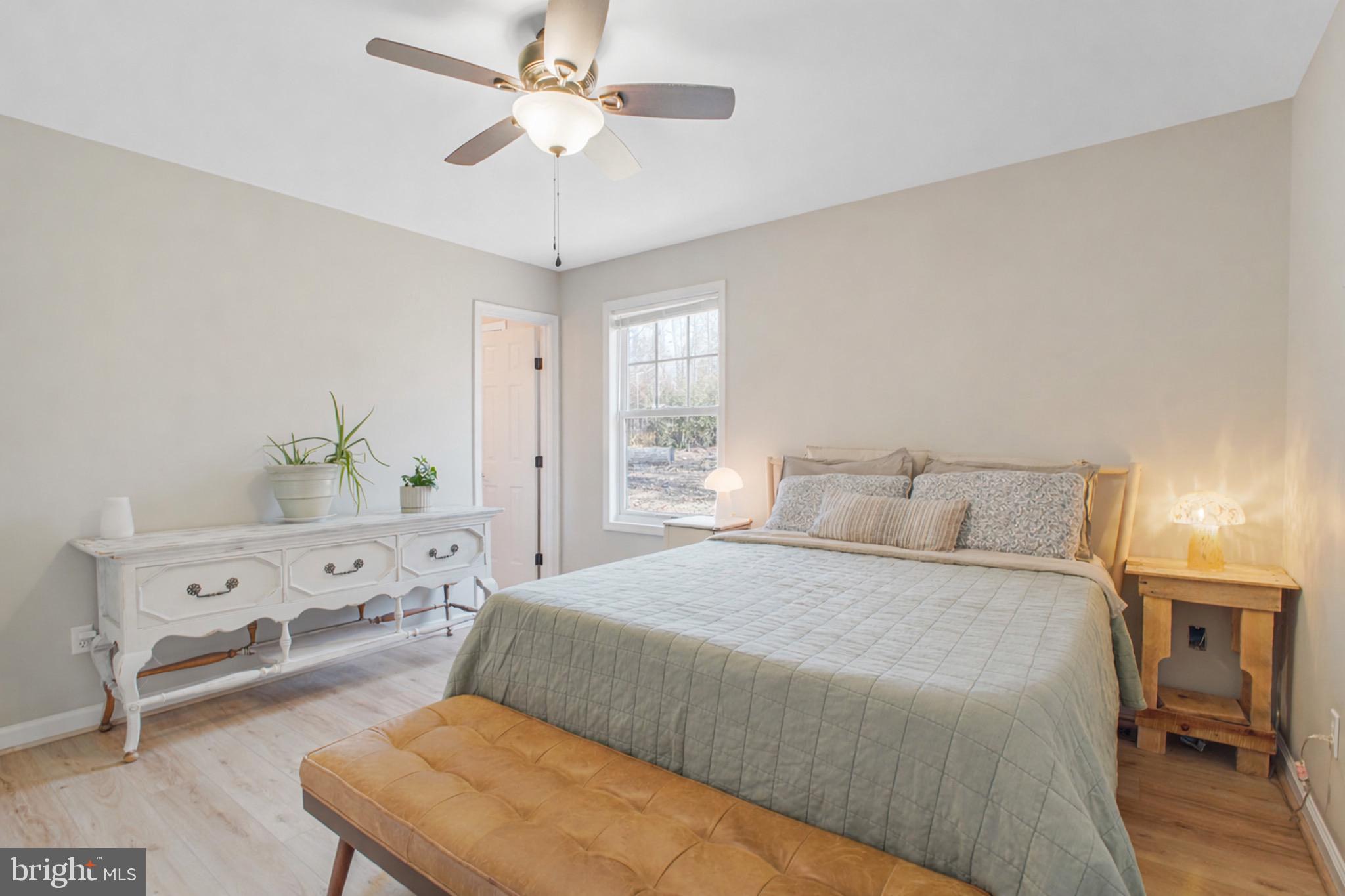 LAKE CAROLINE - Residential