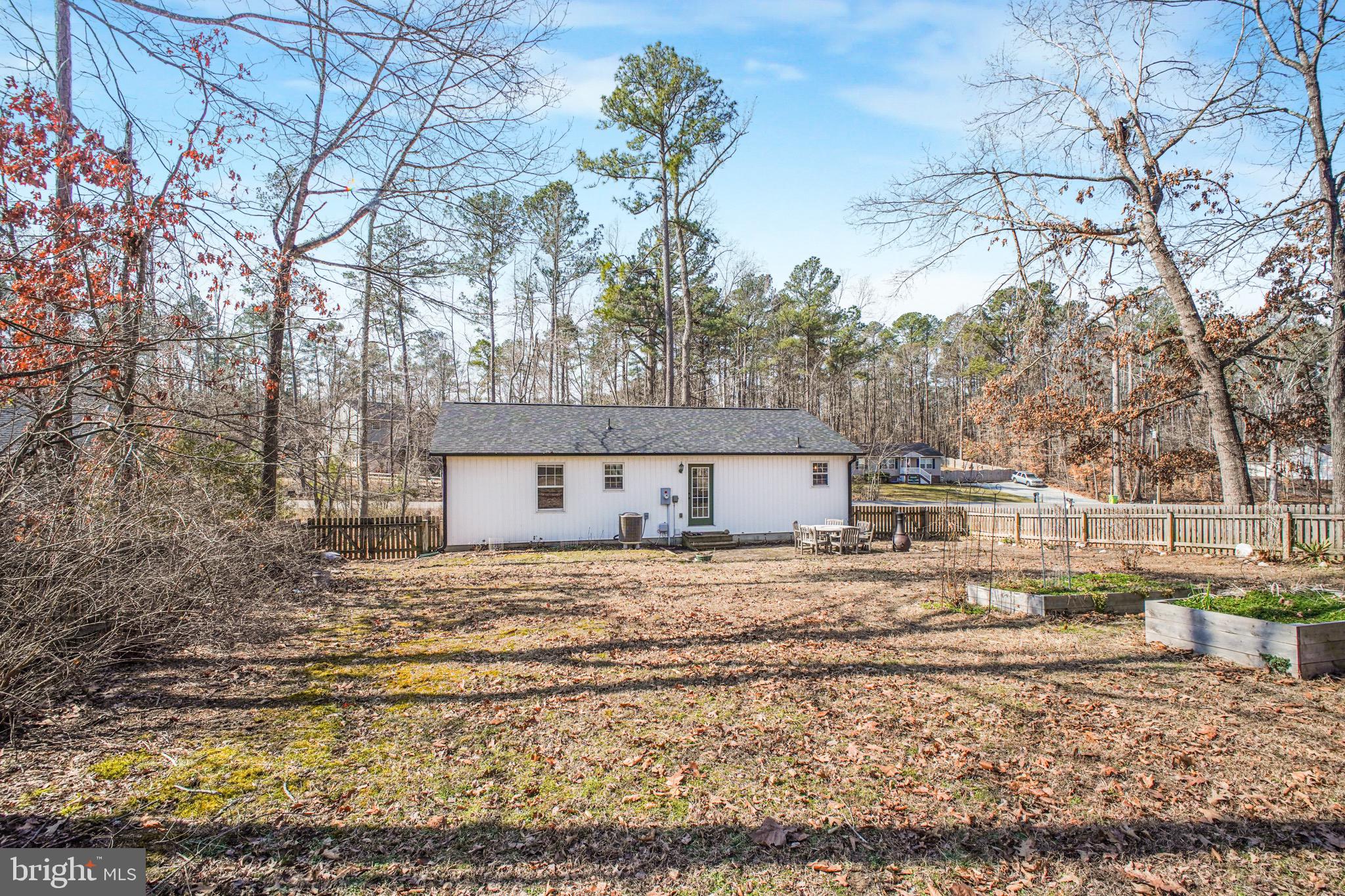 LAKE CAROLINE - Residential