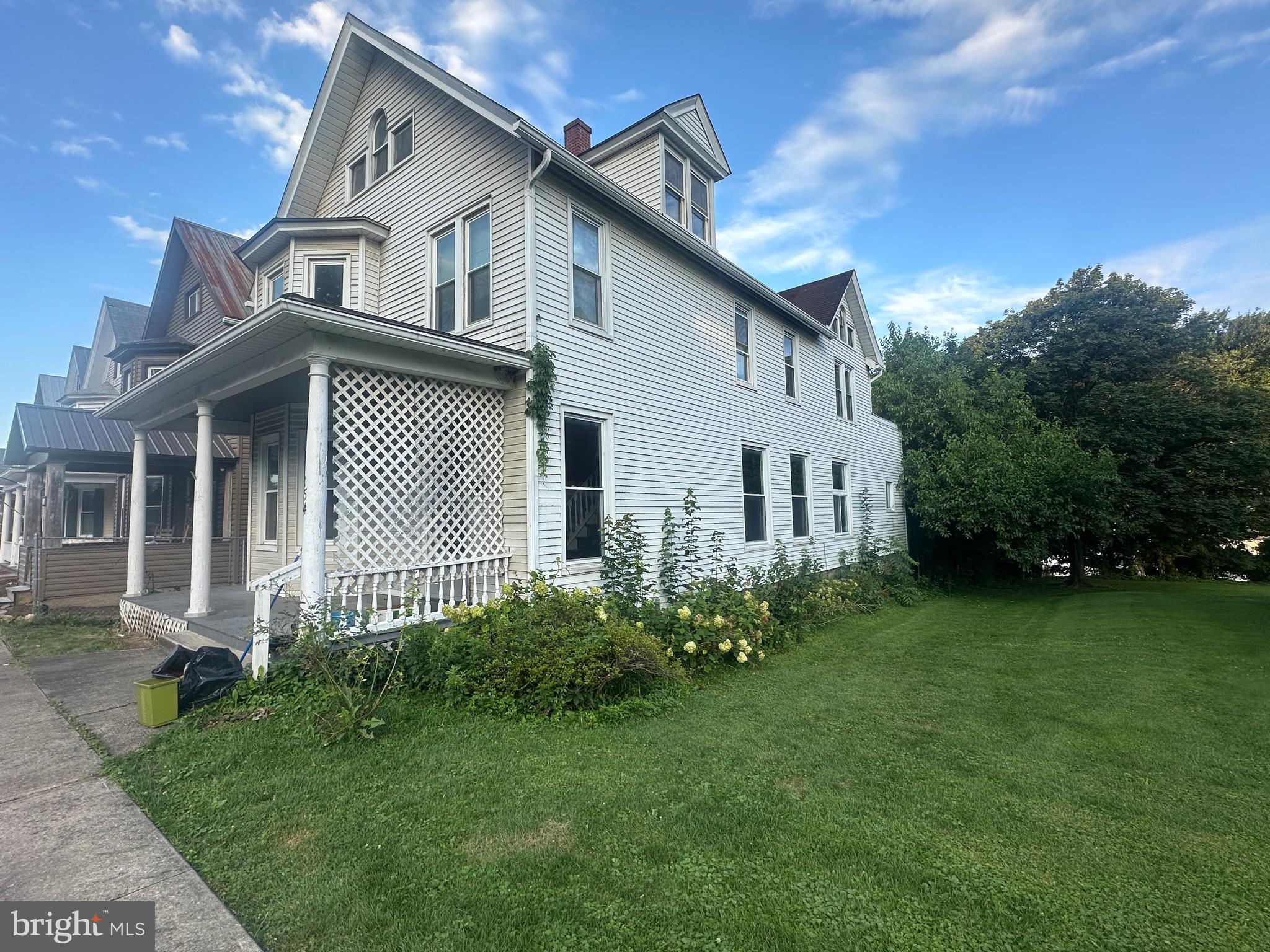 154 WALNUT STREET