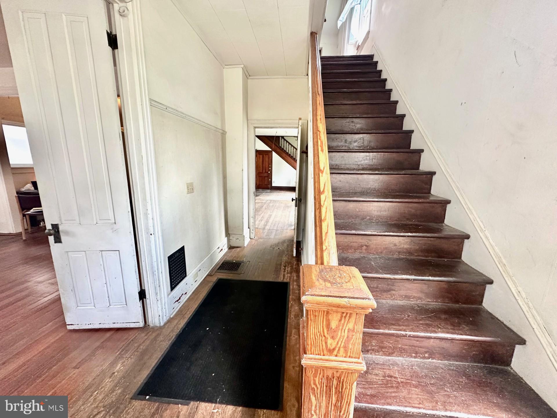 154 WALNUT STREET