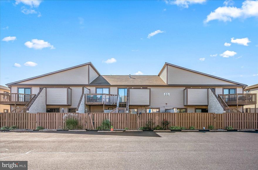 Club Ocean Villas II, this is a well cared for 1st floor level unit, being sold fully furnished. This property has close proximity to the pool, a gated patio entrance, and plenty of space for the beach toys and beach cruisers!
There is plenty of natural light in this property, laminate plank flooring, and room for the guests to visit and stay. Make this 2 bedroom 2 bath your own before it is gone.