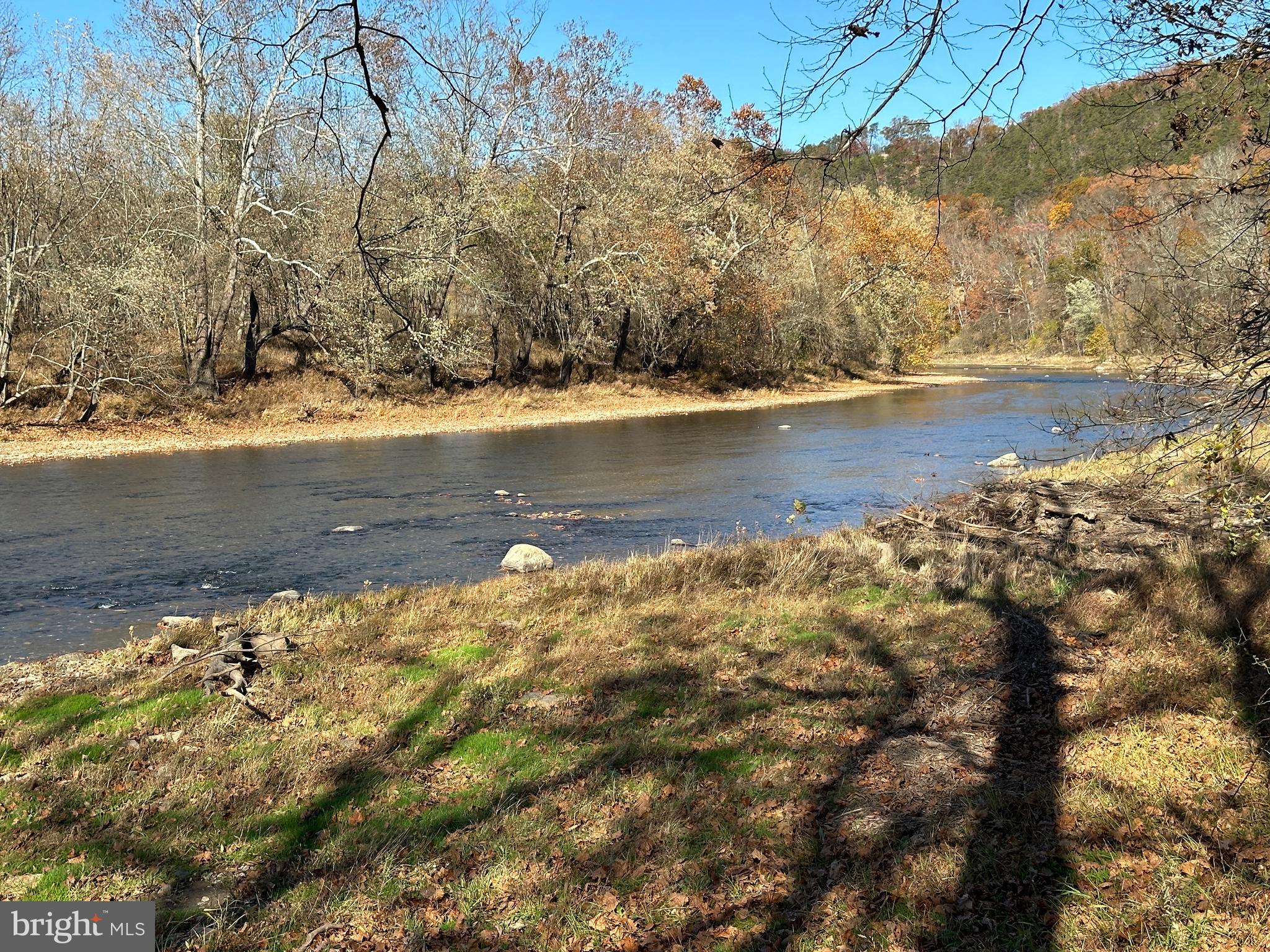 FRENCHS NECK EAST - Land