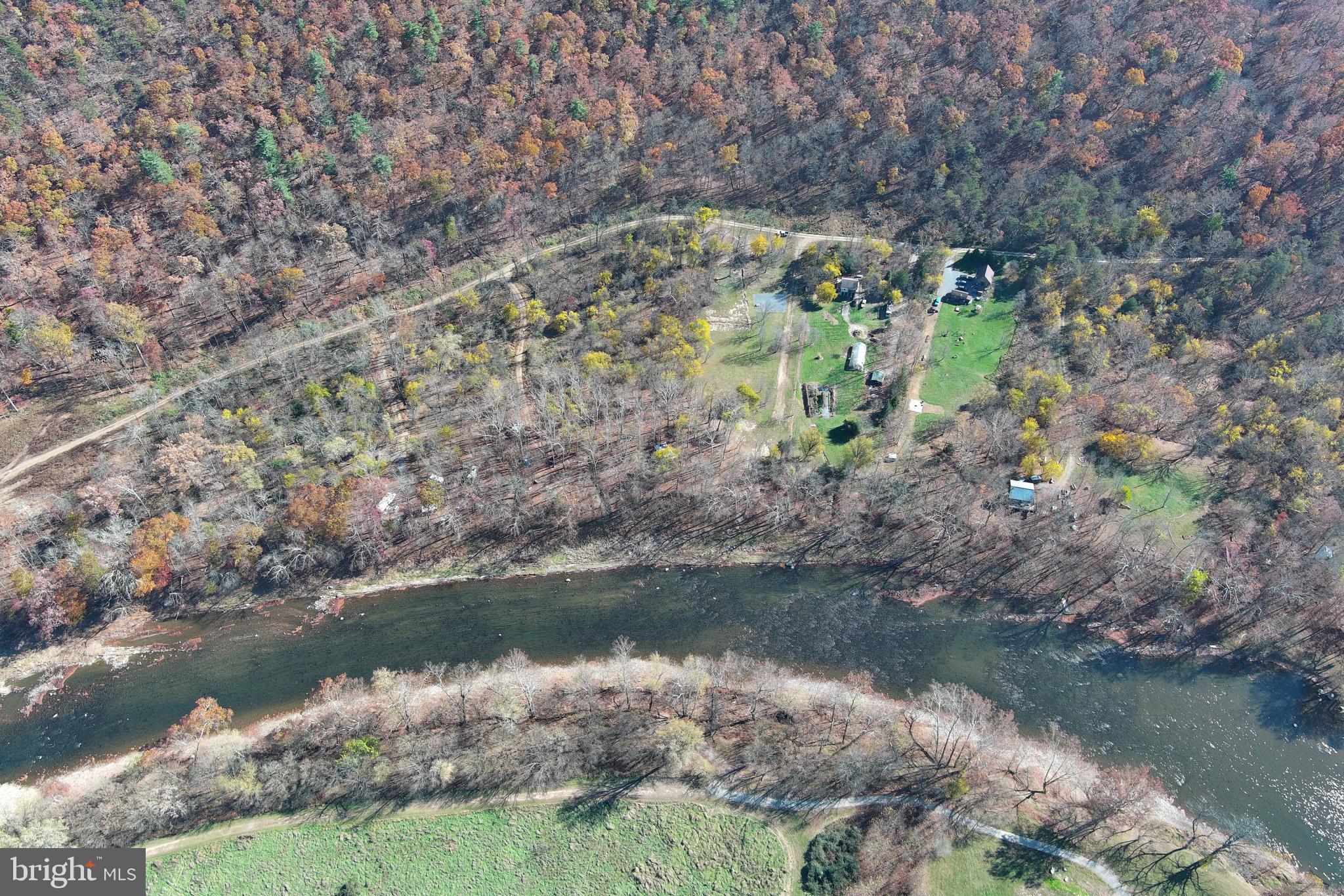 FRENCHS NECK EAST - Land