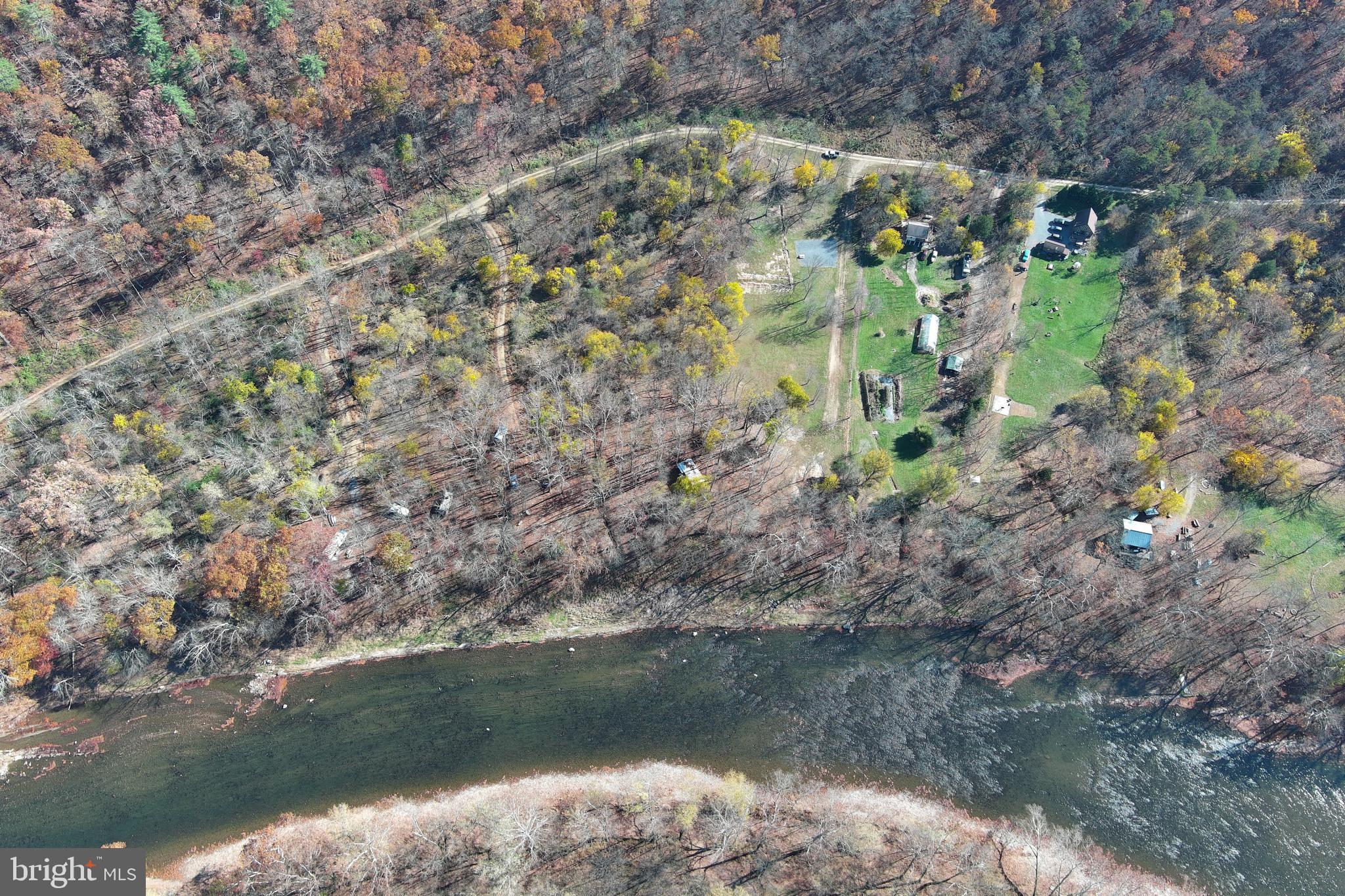 FRENCHS NECK EAST - Land