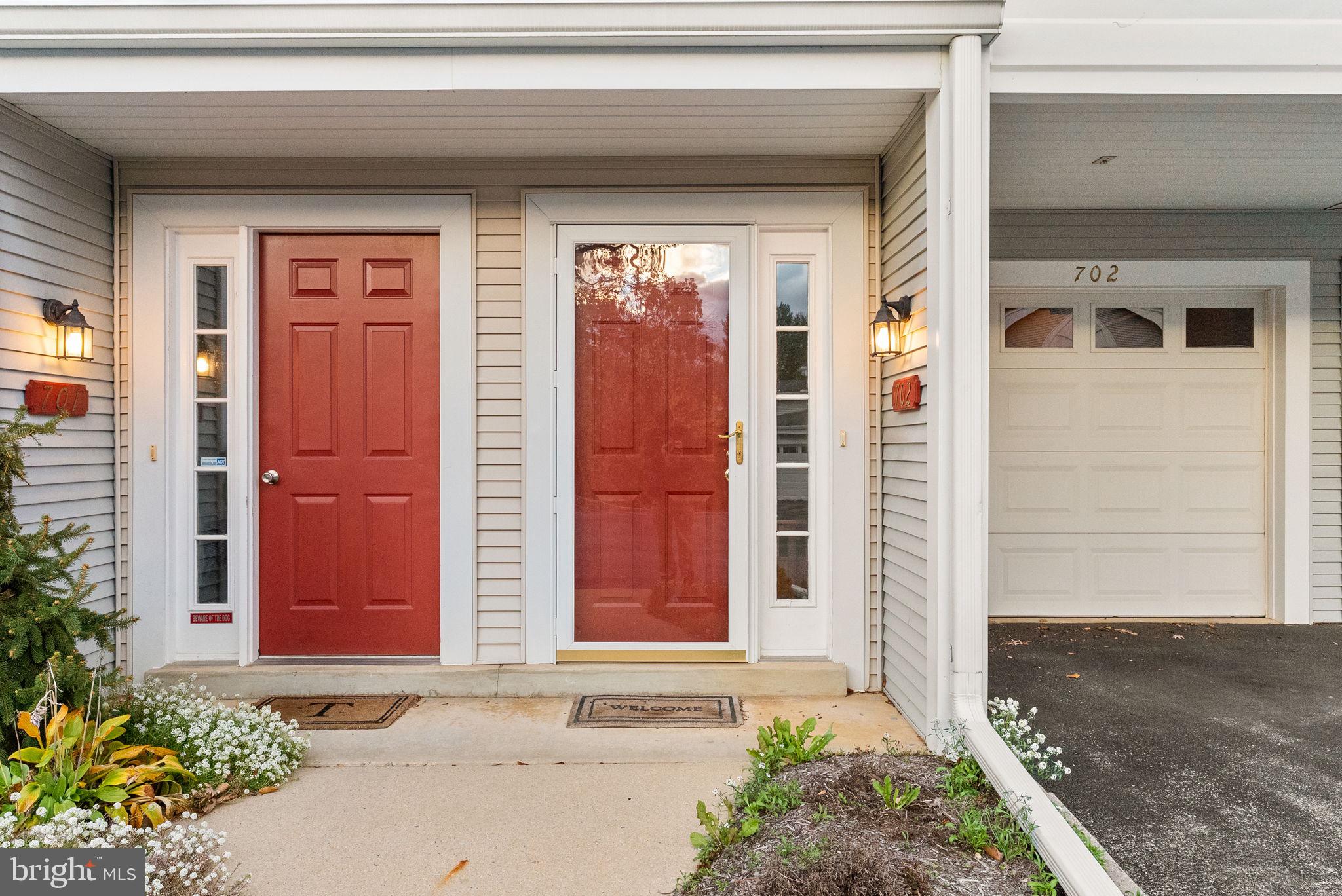 702 COUNTRY PLACE DRIVE