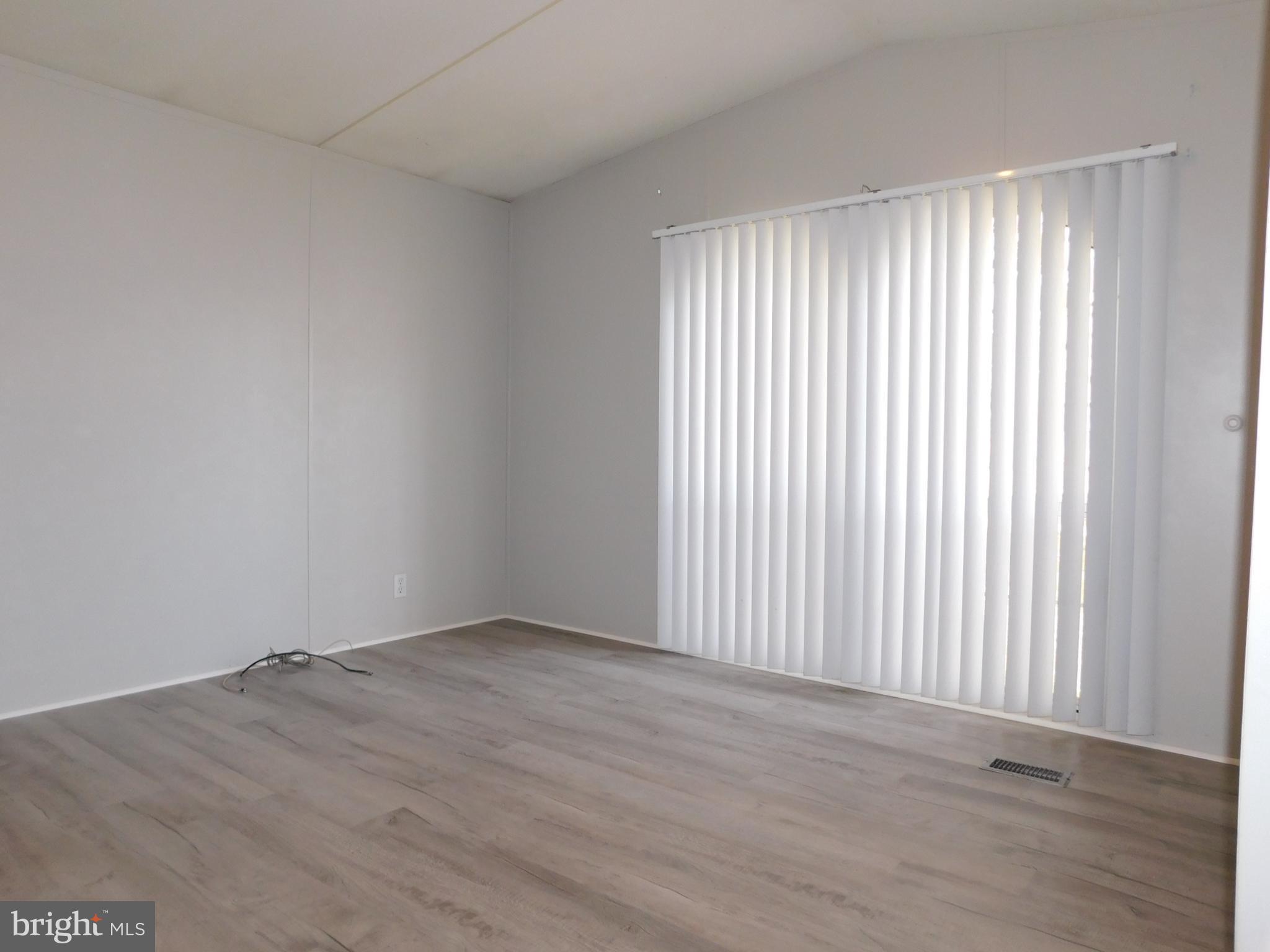 ROUZERVILLE - Residential