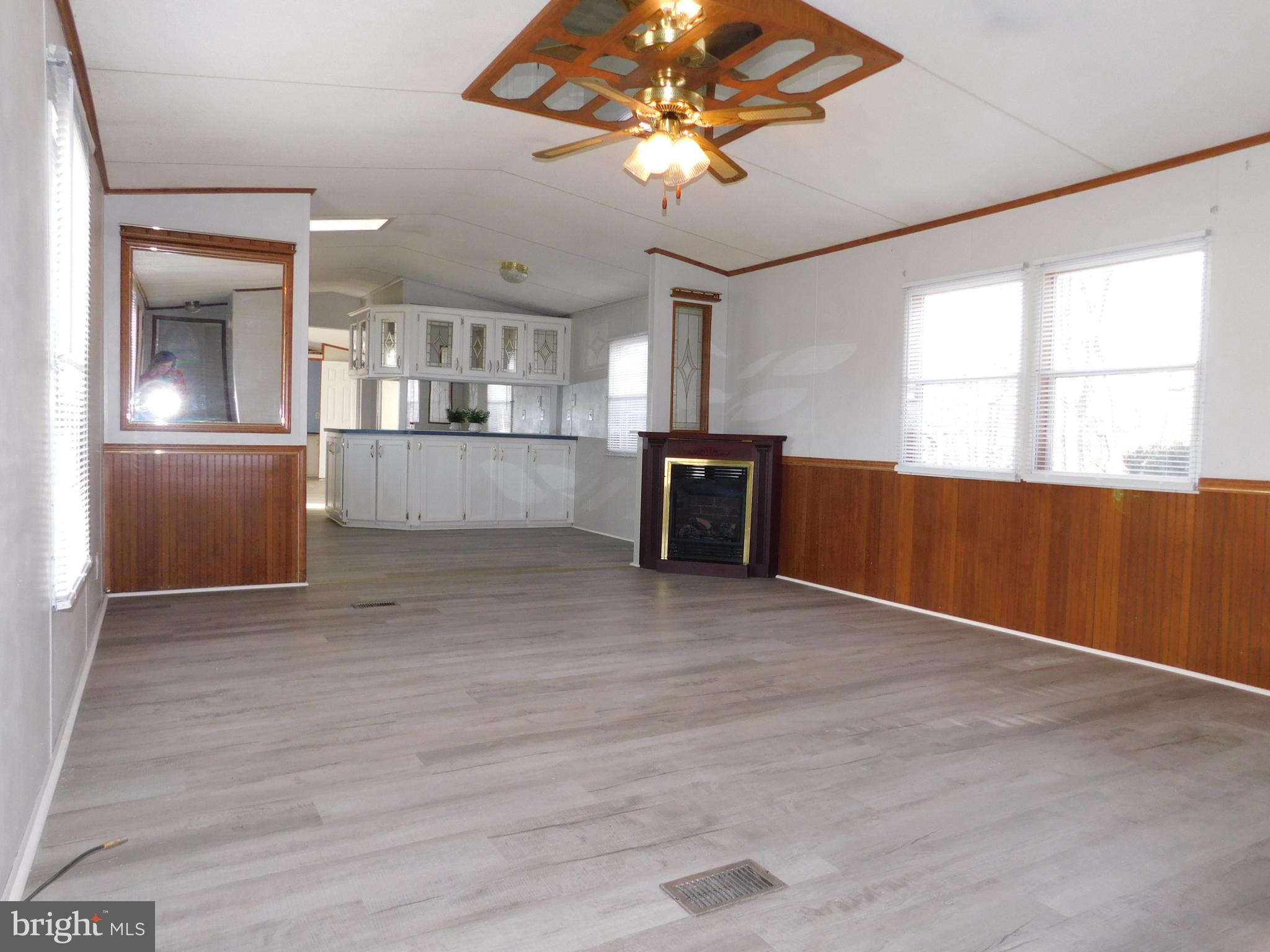 ROUZERVILLE - Residential