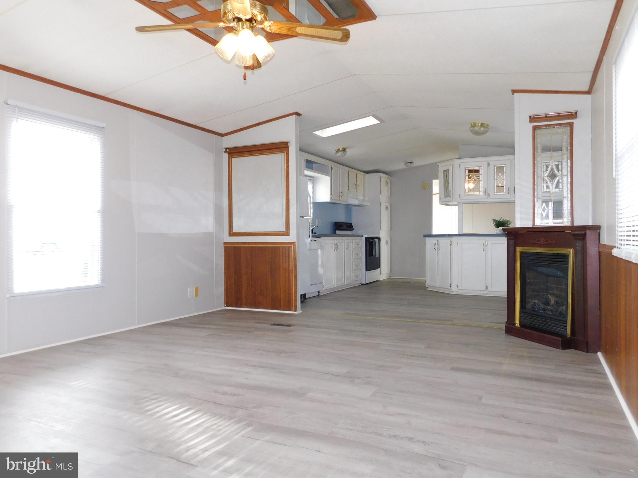 ROUZERVILLE - Residential