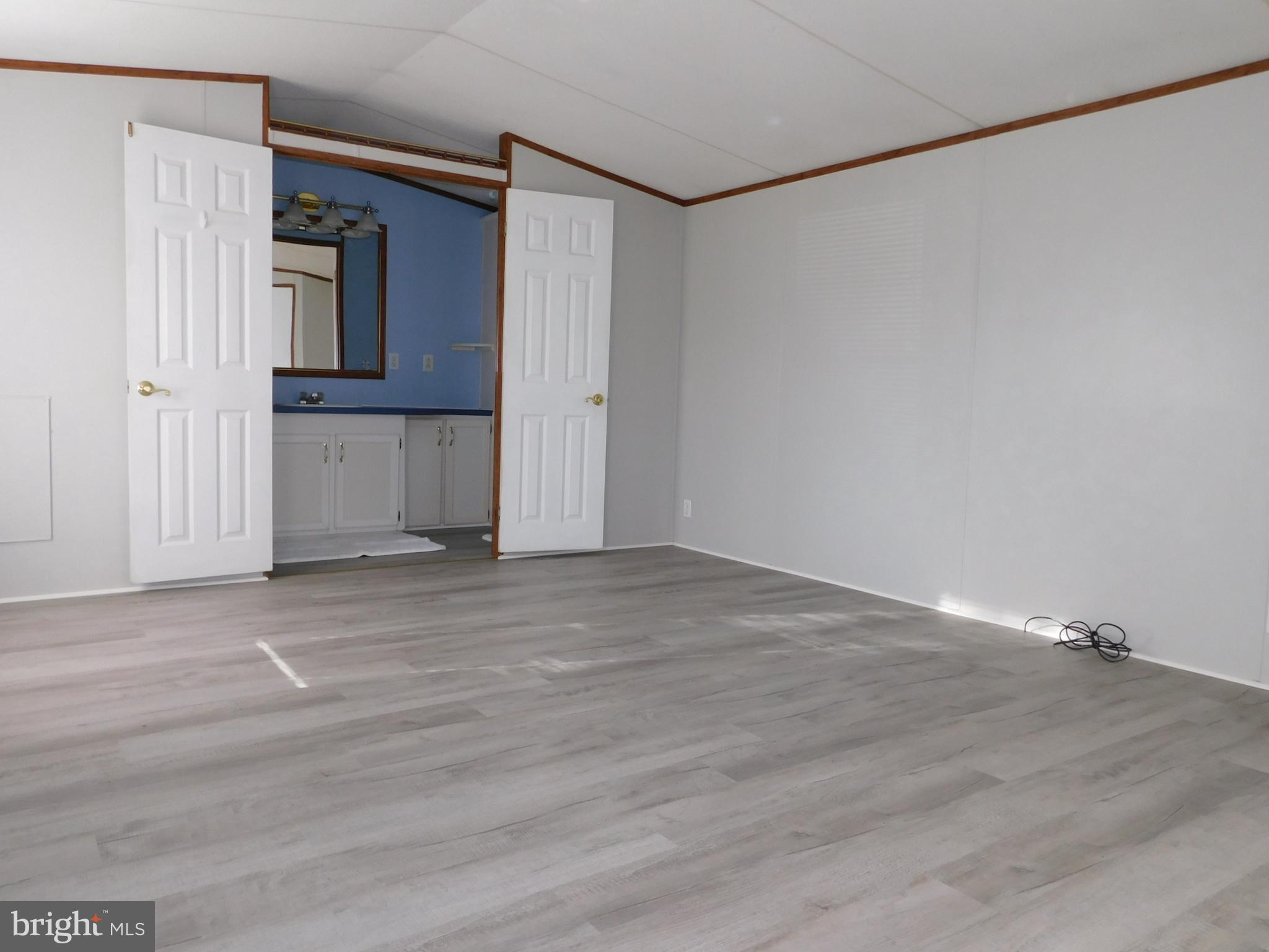 ROUZERVILLE - Residential