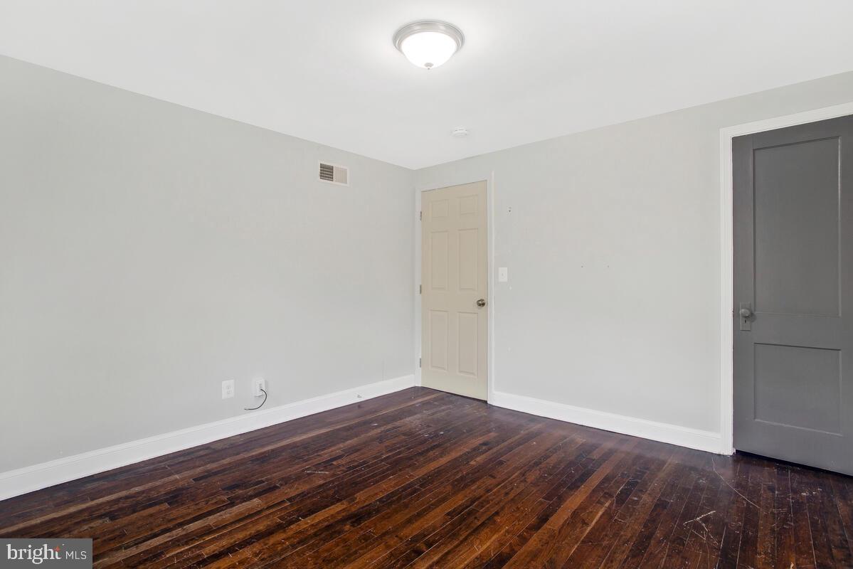 ROCKWOOD - Residential Lease