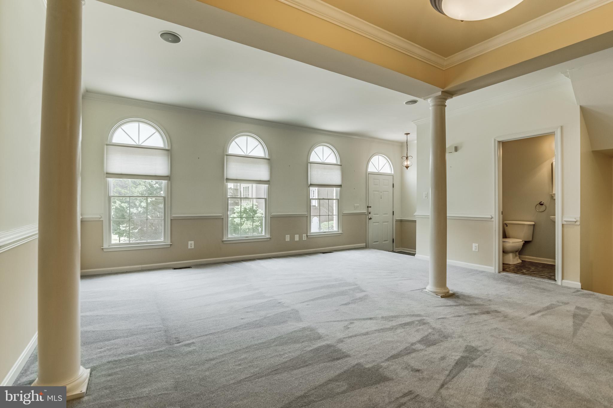 122 SHEPHERDSON LANE NE