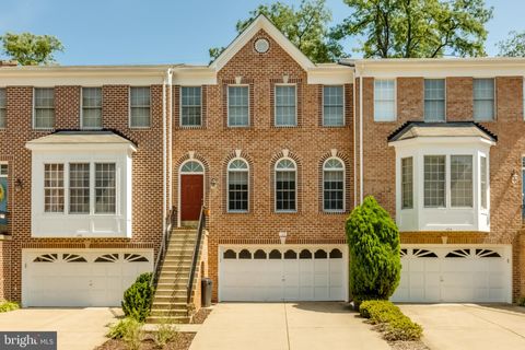 122 SHEPHERDSON LANE NE VIENNA VA 22180