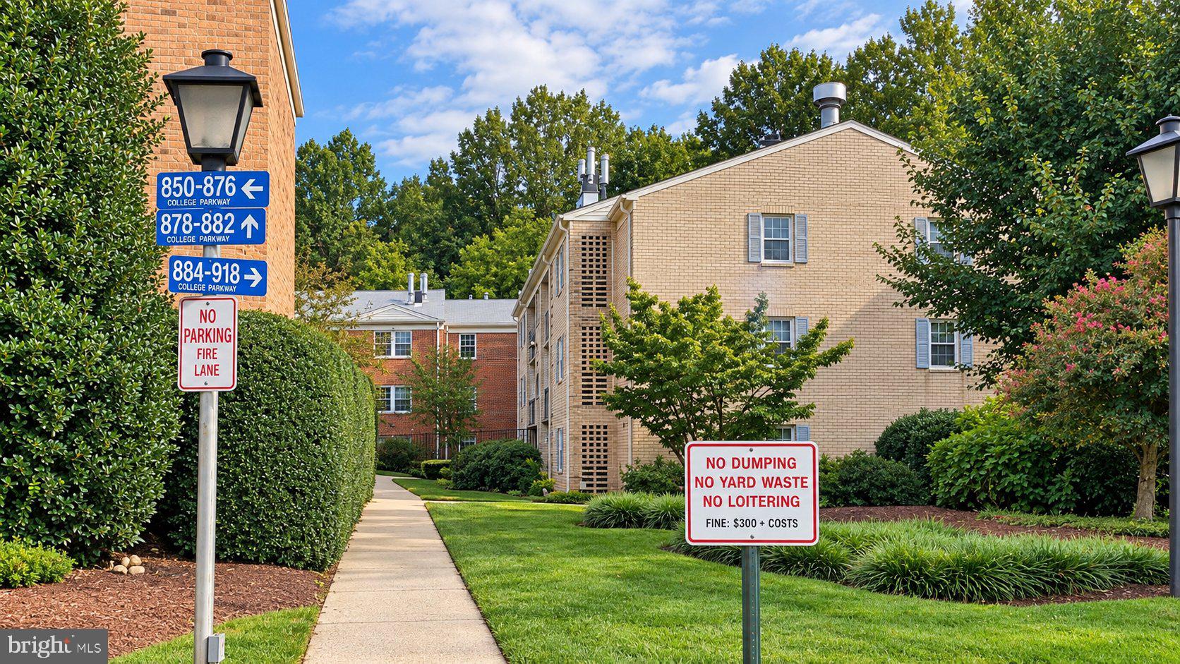 882 COLLEGE PARKWAY 101