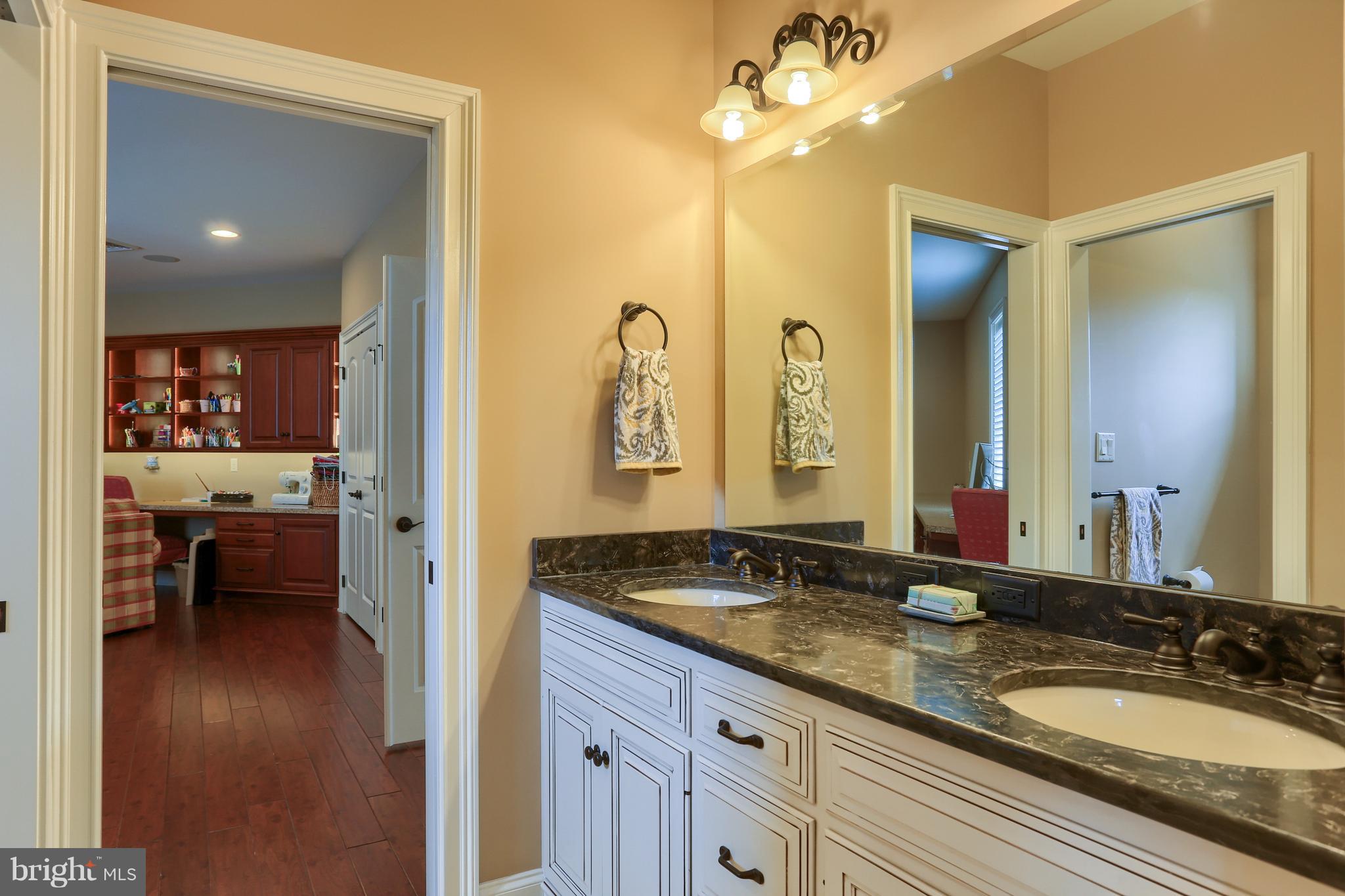 BENT CREEK - Residential