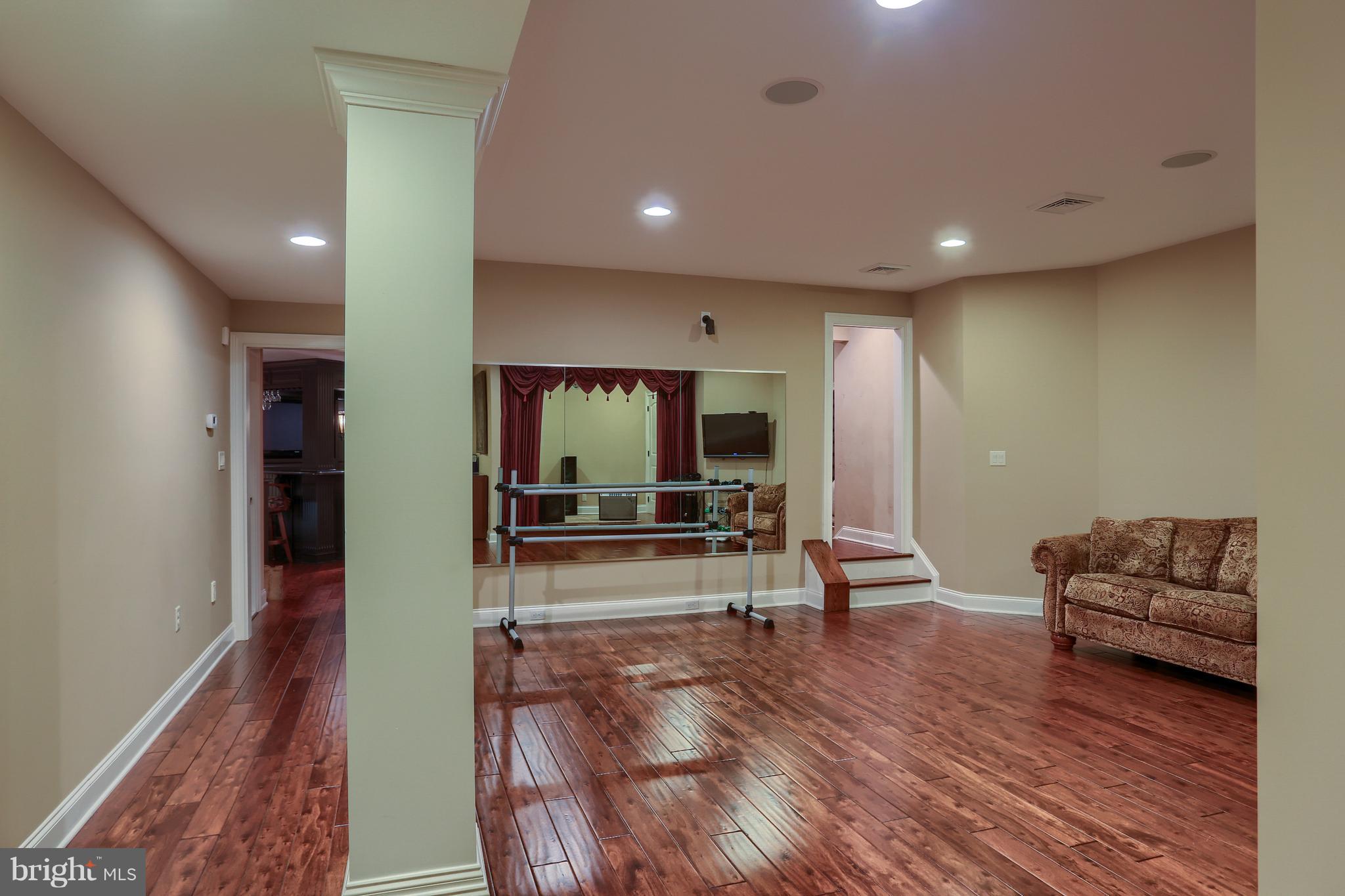 BENT CREEK - Residential