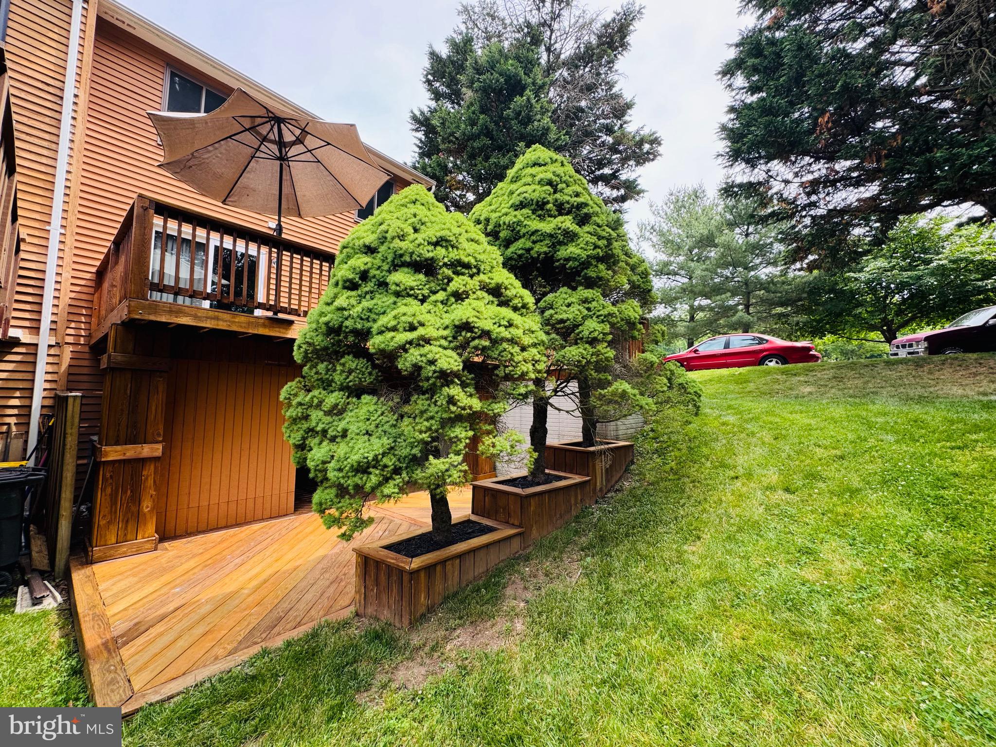 421 PEACH COURT