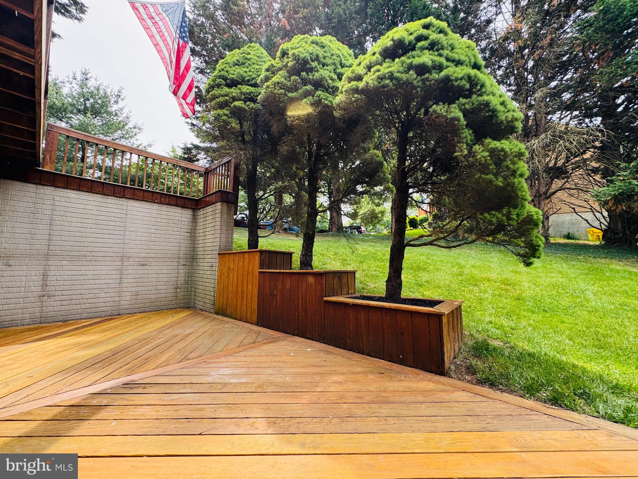 421 PEACH COURT