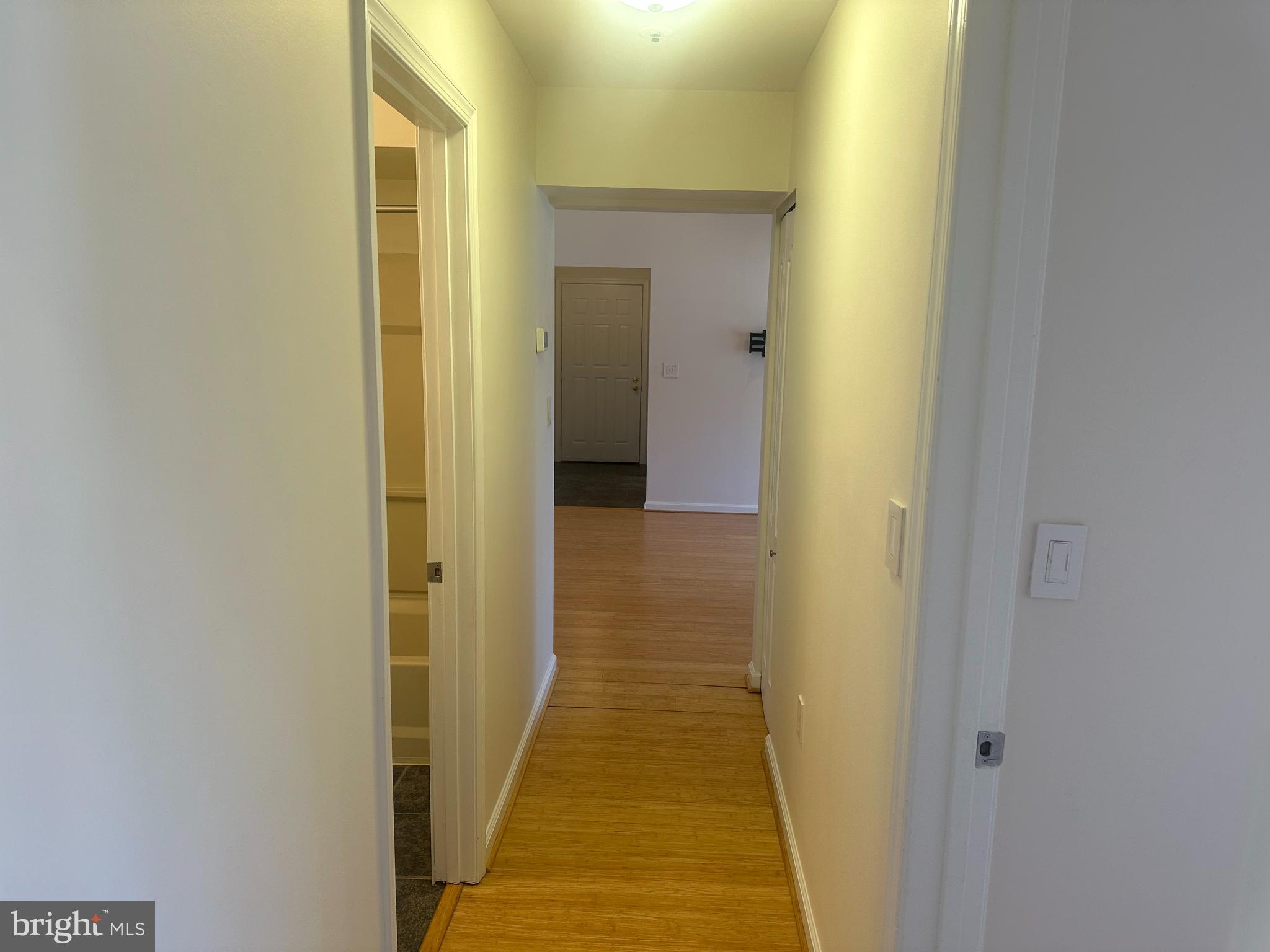 VILLAGE OF MONTGOMERY RUN - Residential Lease