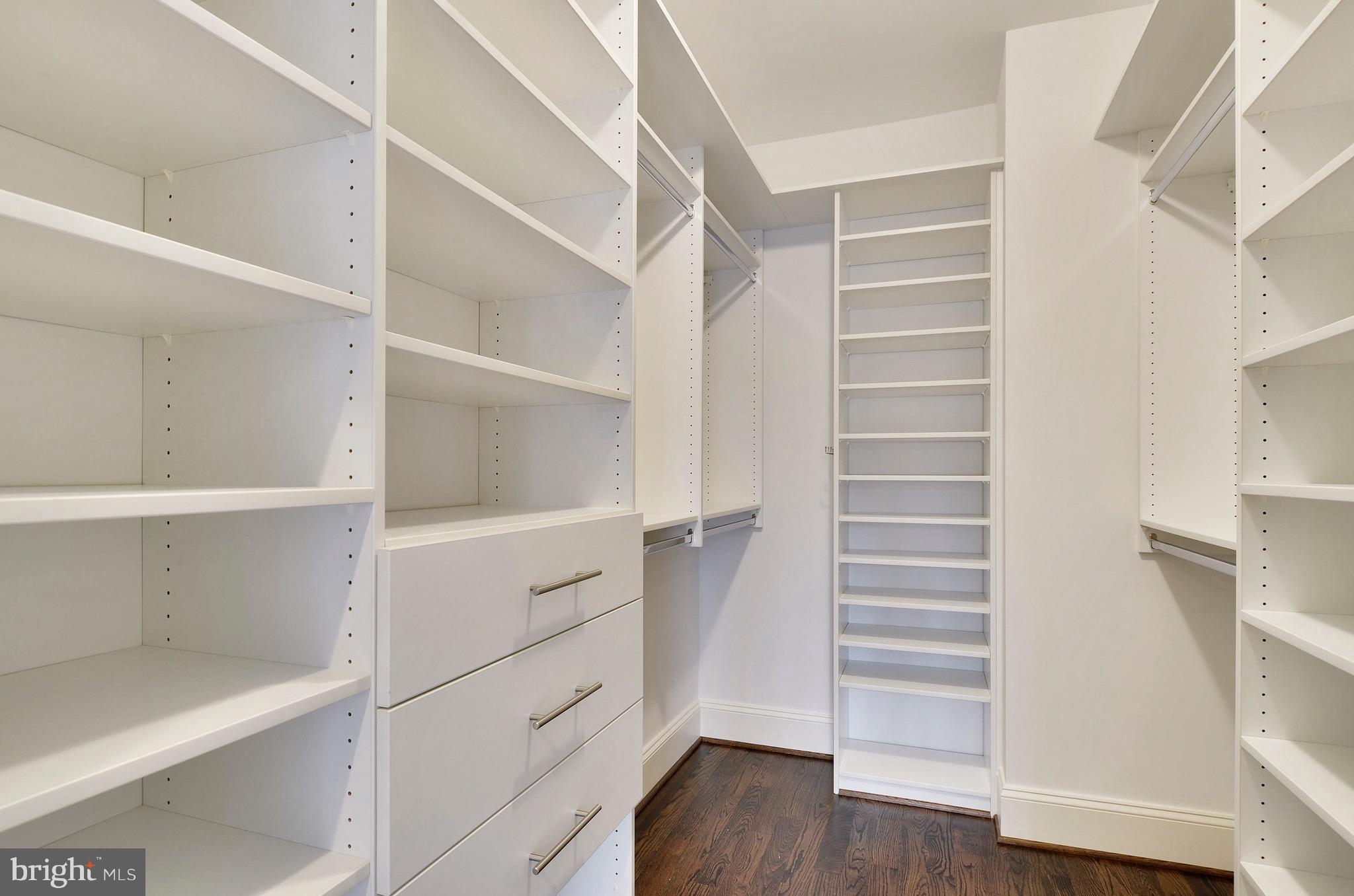 GLEN ECHO HEIGHTS - Residential