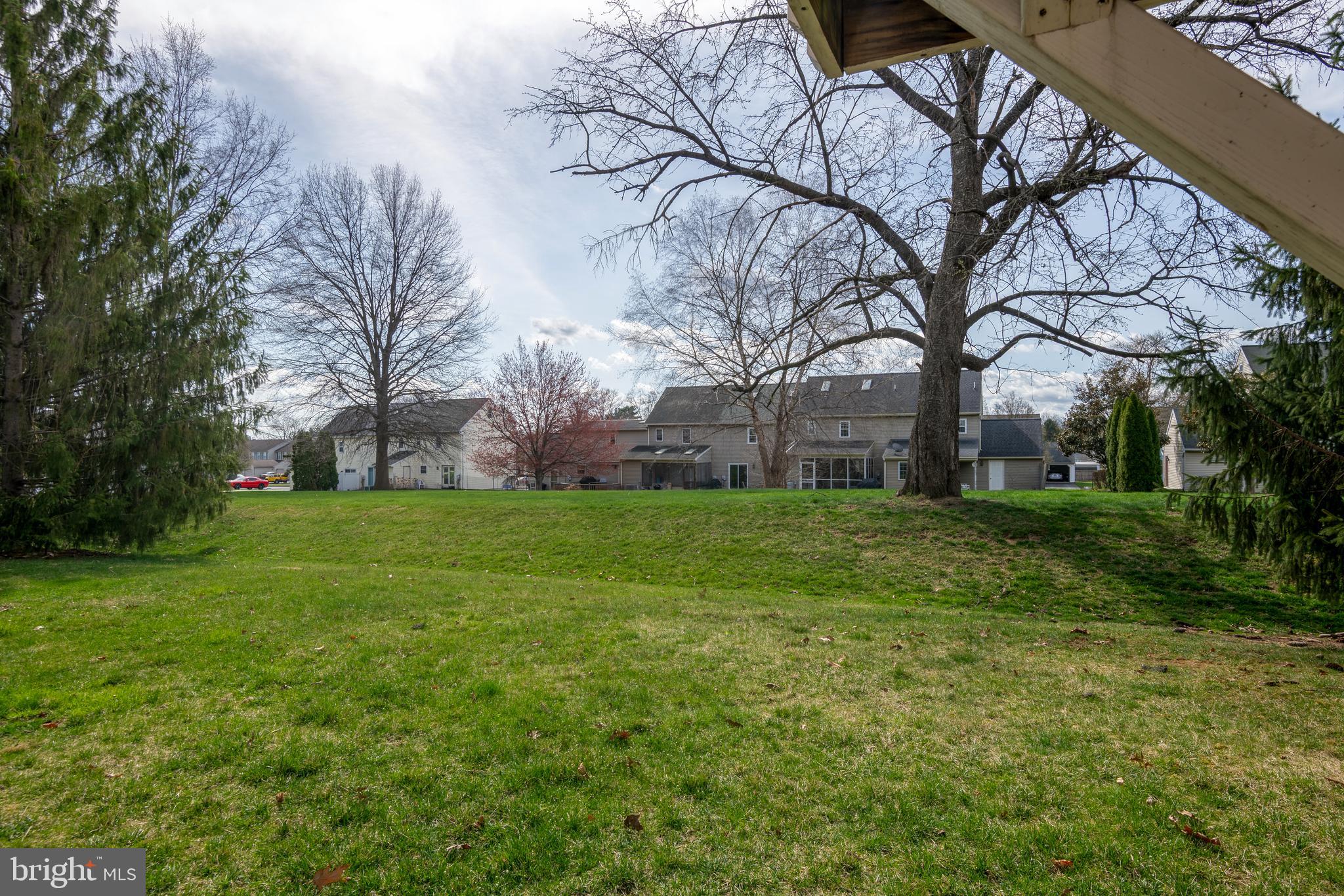 GRANDVIEW MEADOWS - Residential