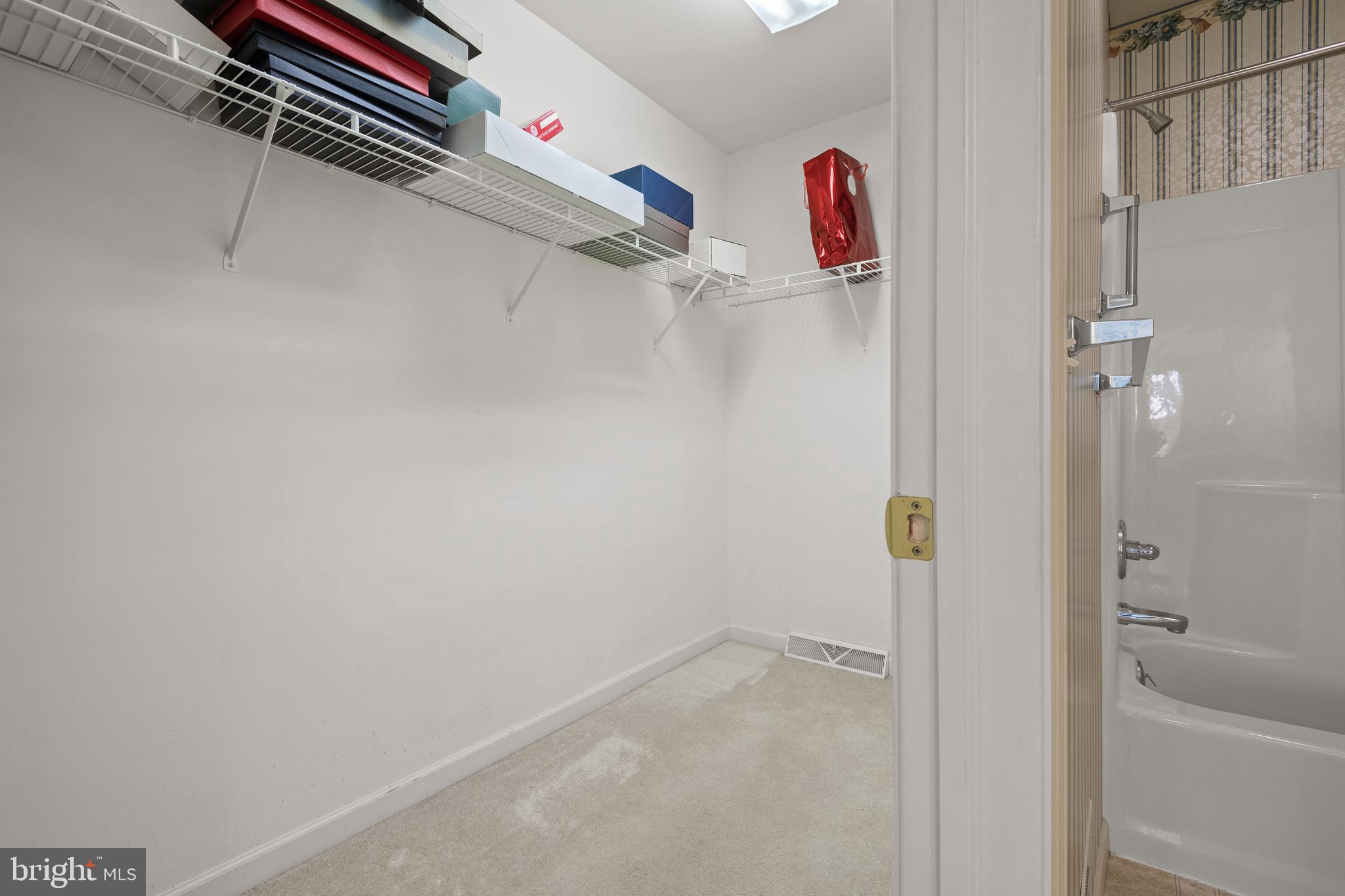 GRANDVIEW MEADOWS - Residential