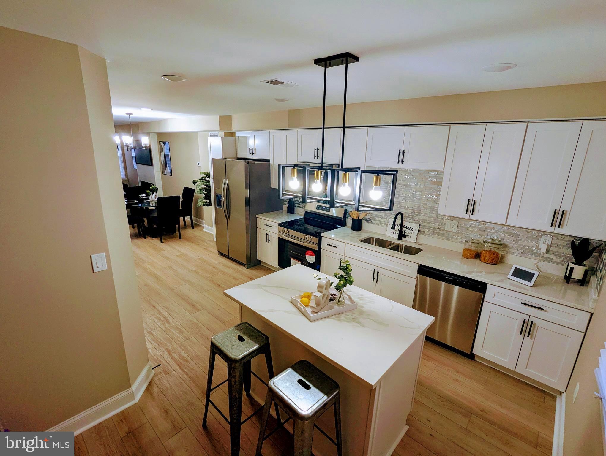 WASHINGTON VILLAGE - Residential