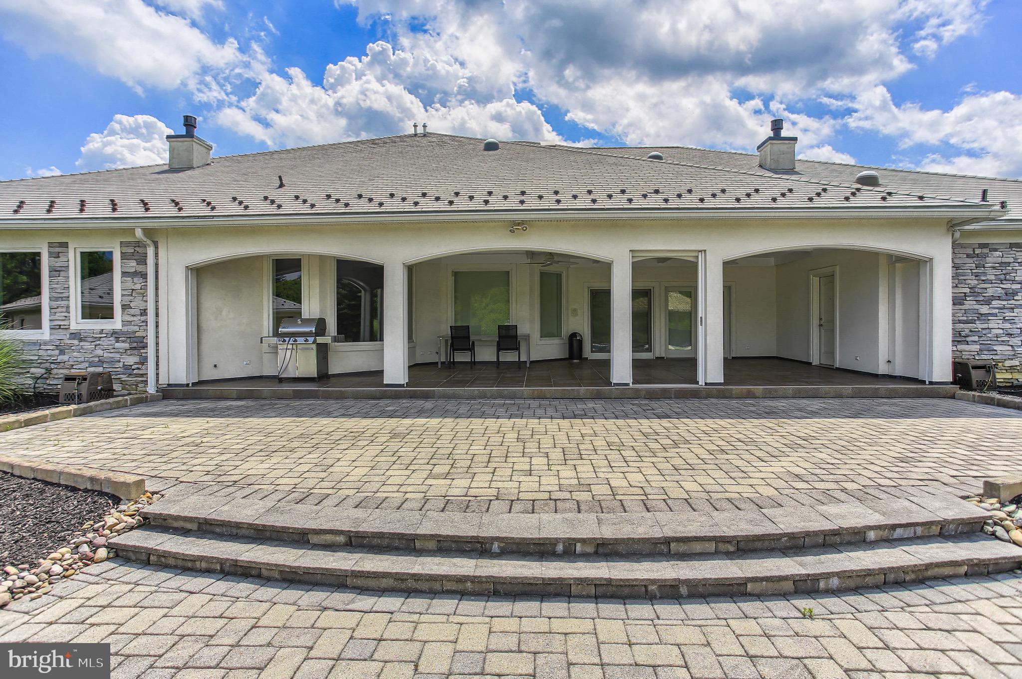 GREYSTONE - Residential