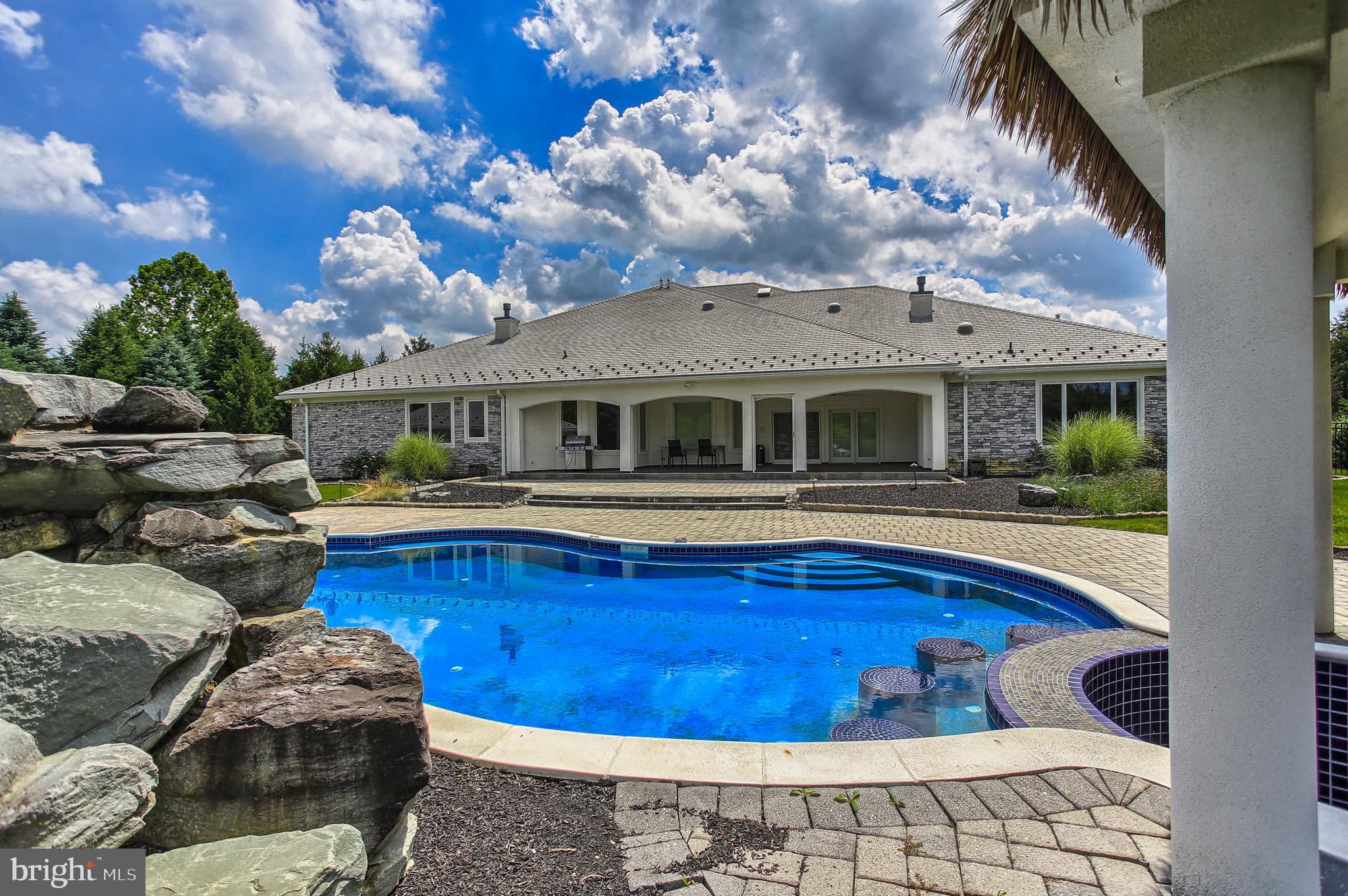 GREYSTONE - Residential