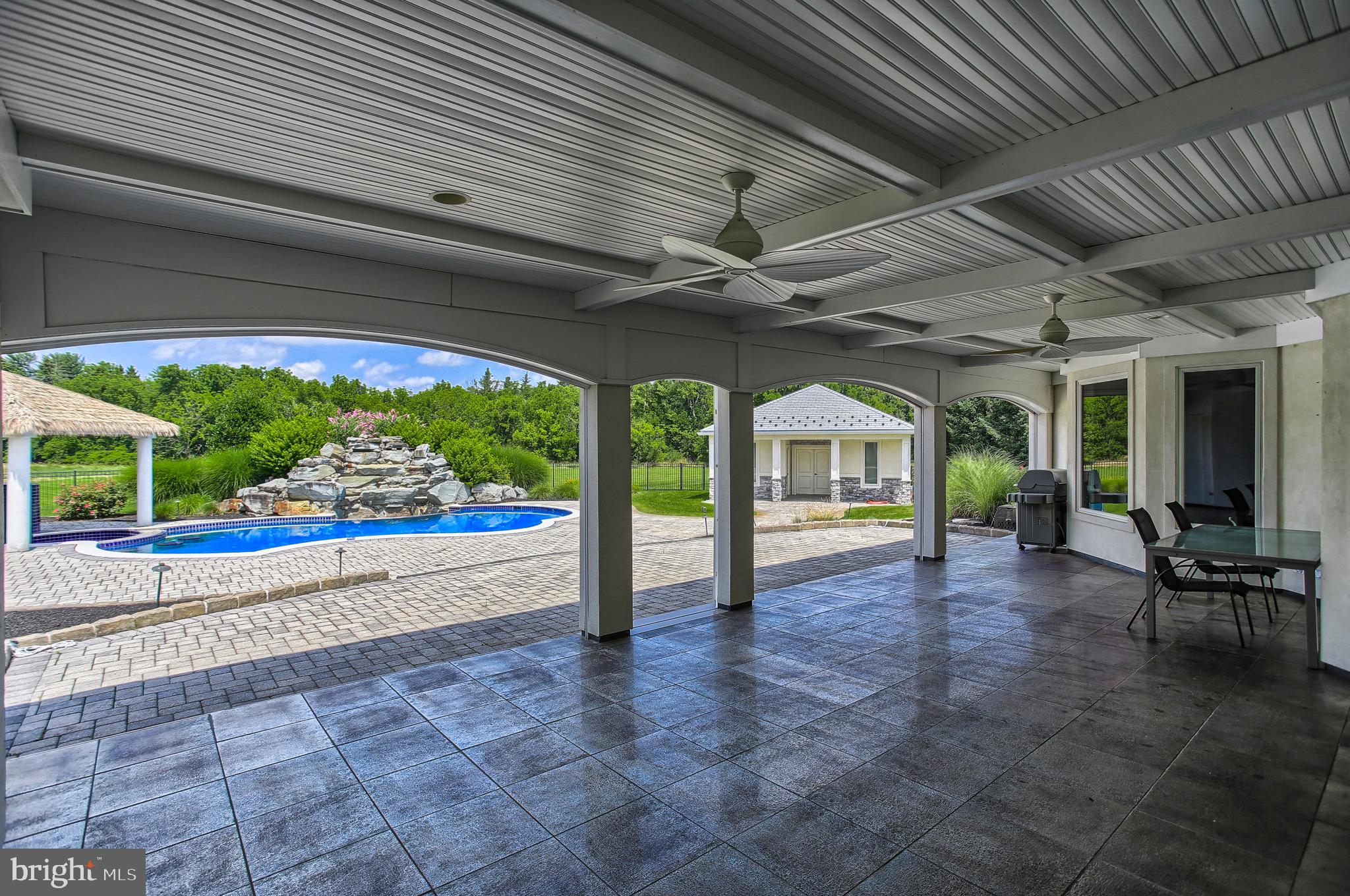 GREYSTONE - Residential