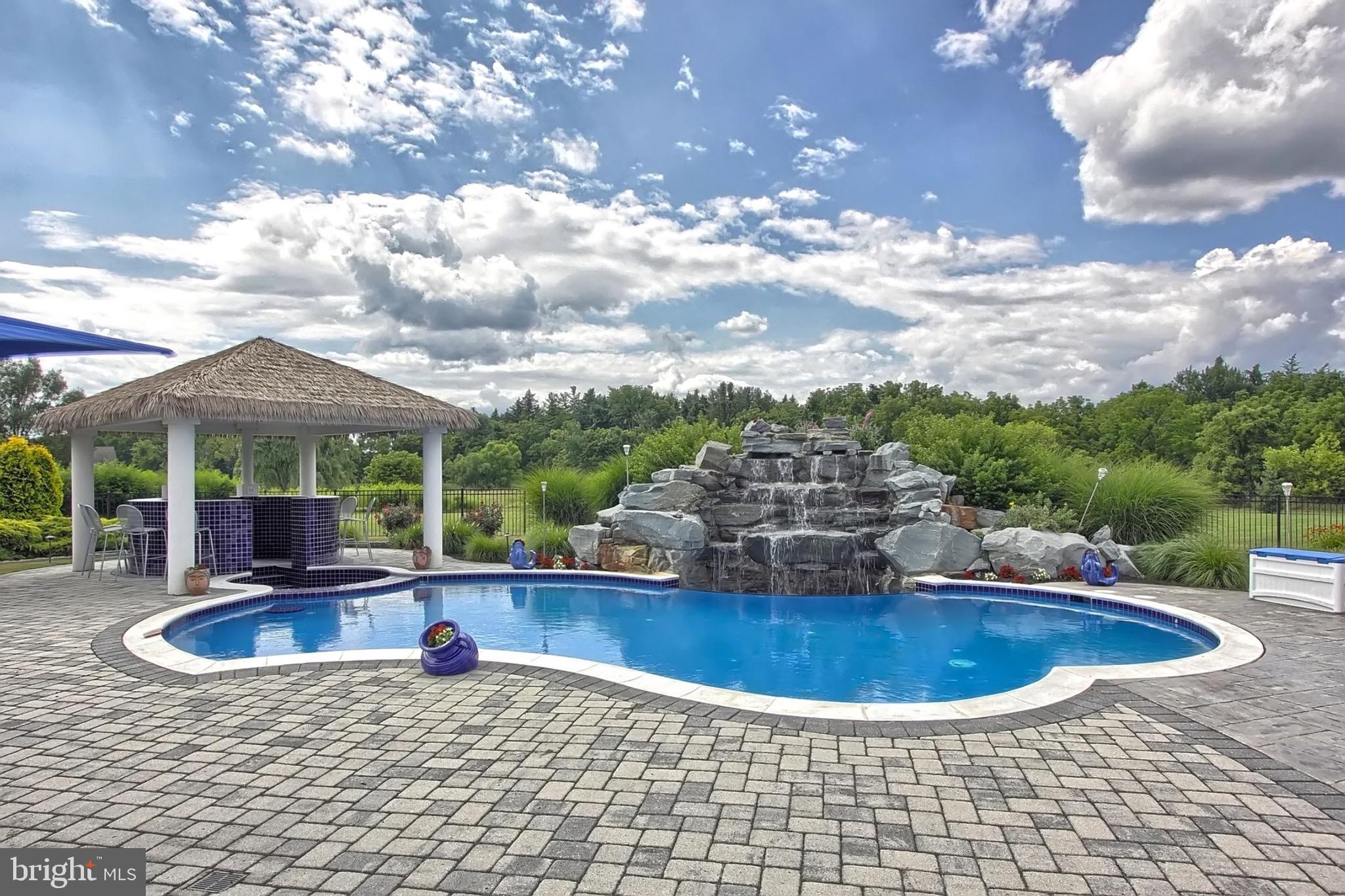 GREYSTONE - Residential