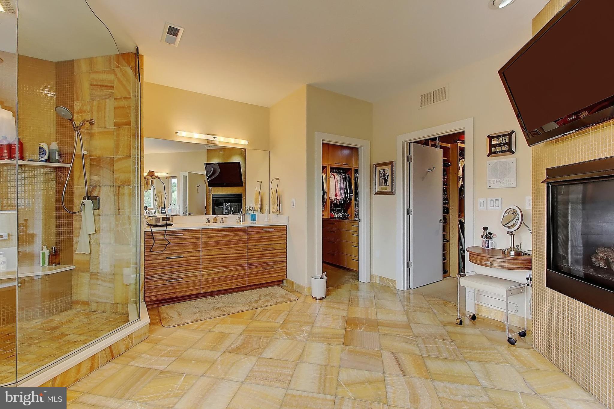 GREYSTONE - Residential