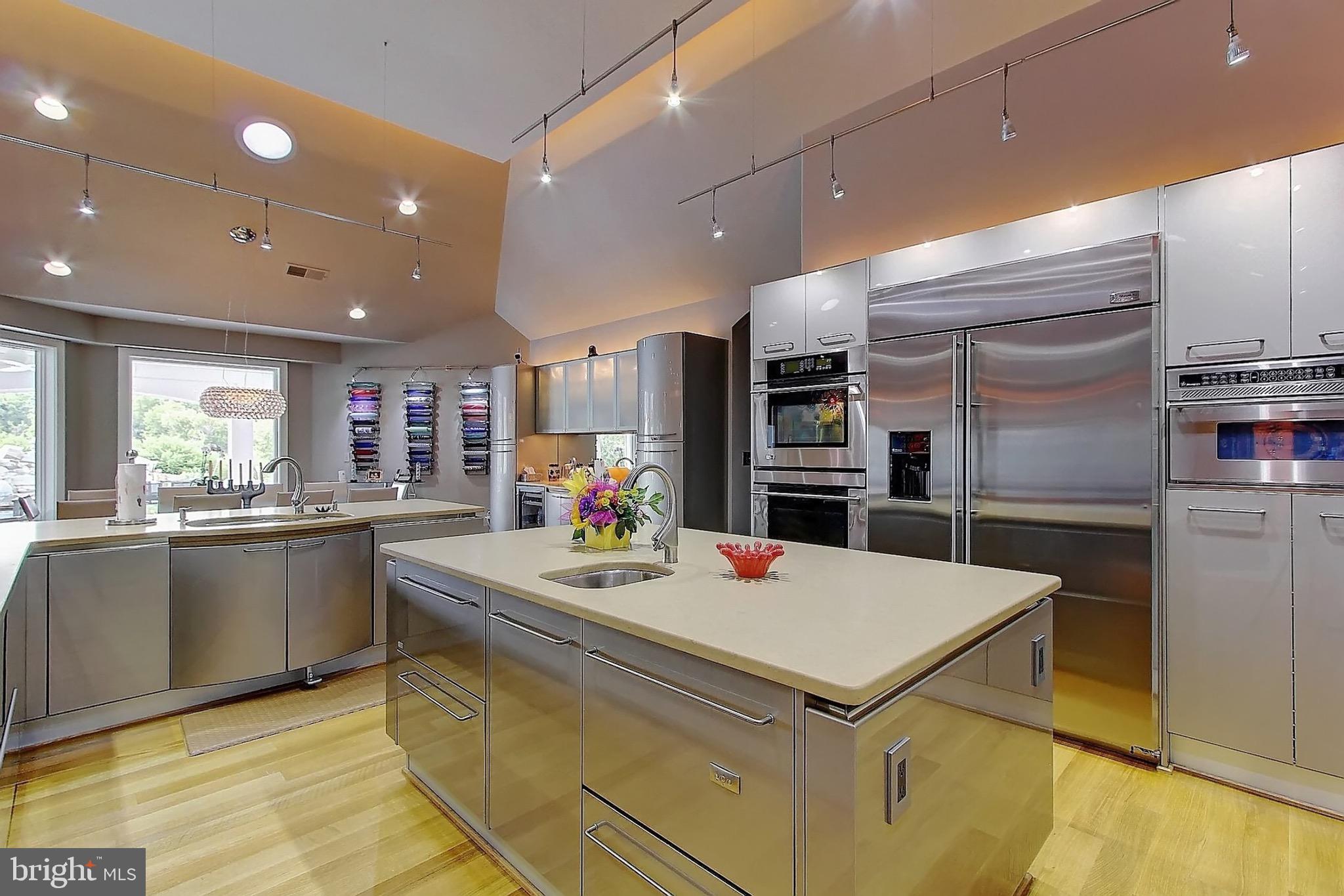 GREYSTONE - Residential